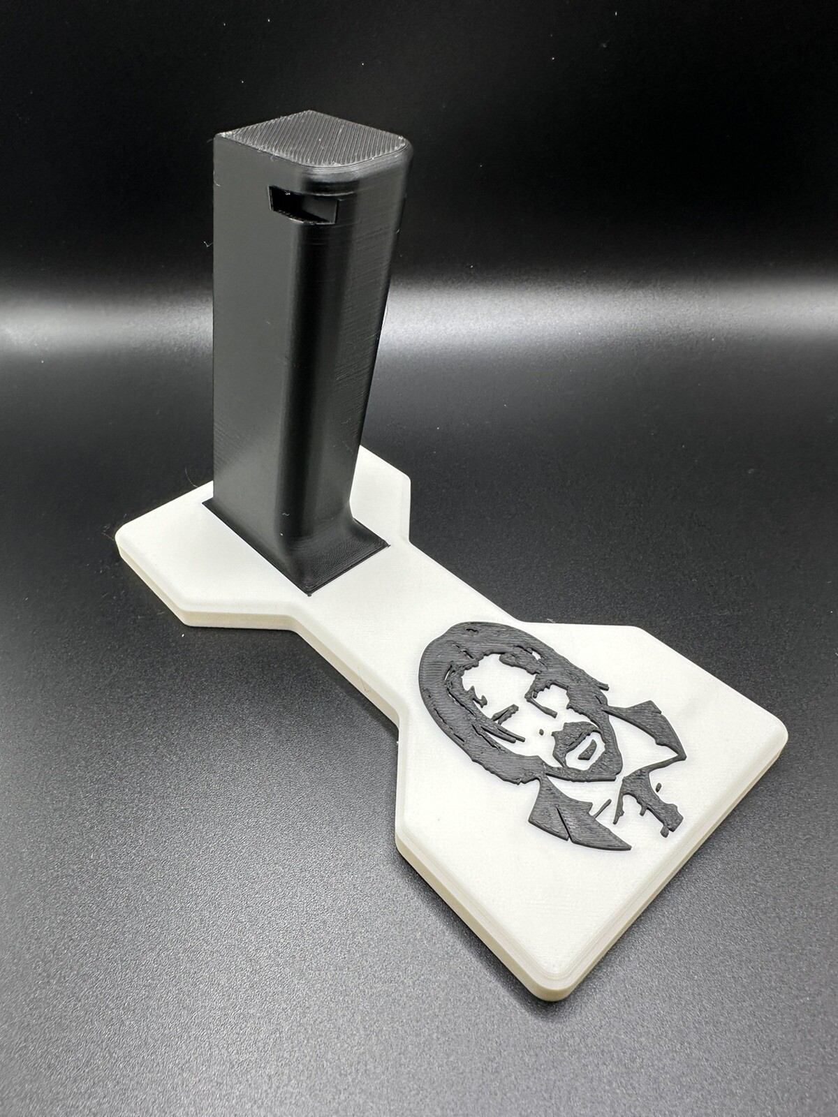 John Wick Double Stack 1911/2011 Pistol Display Stand