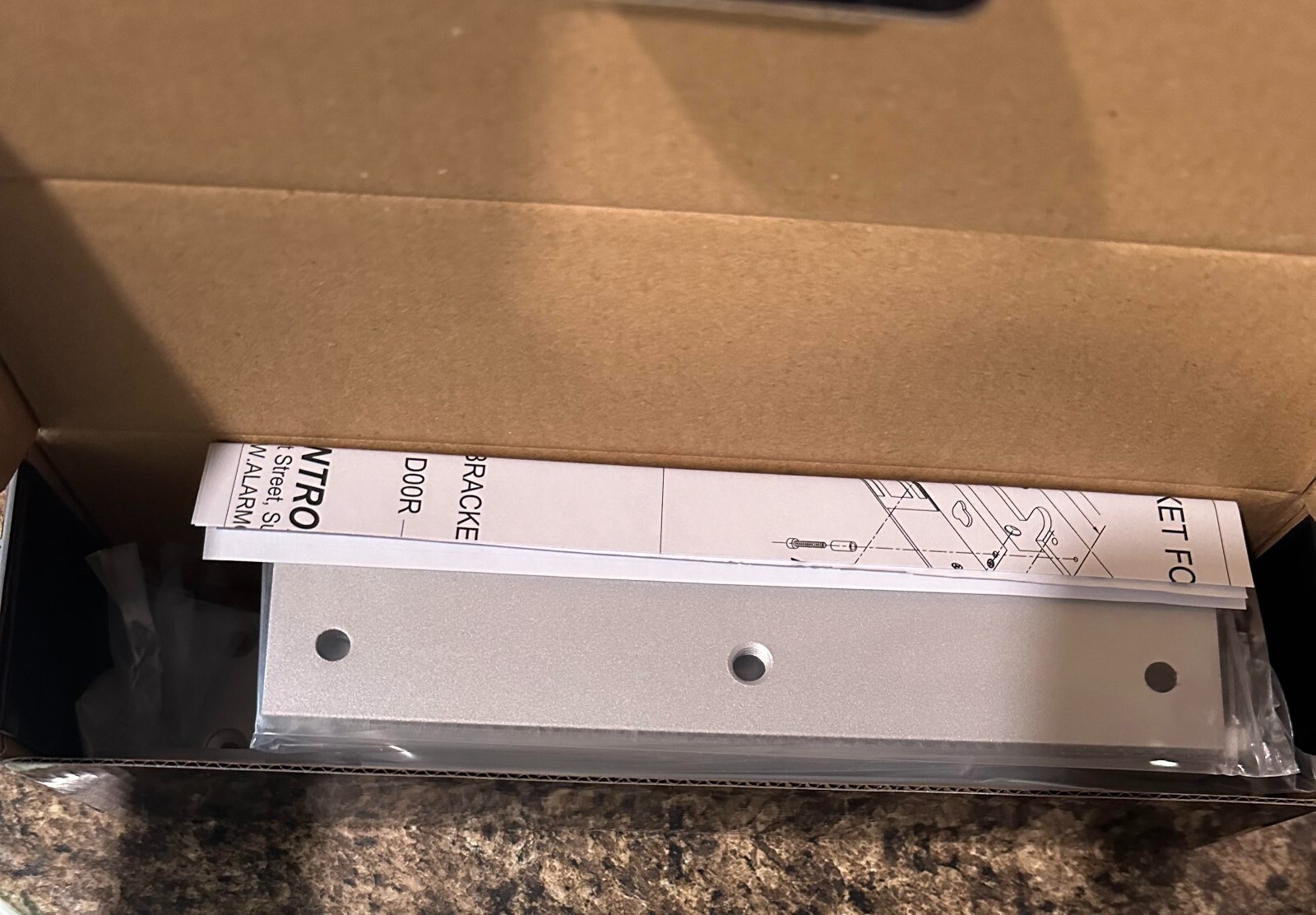 Alarm Controls AM3370 Three Piece Z Bracket