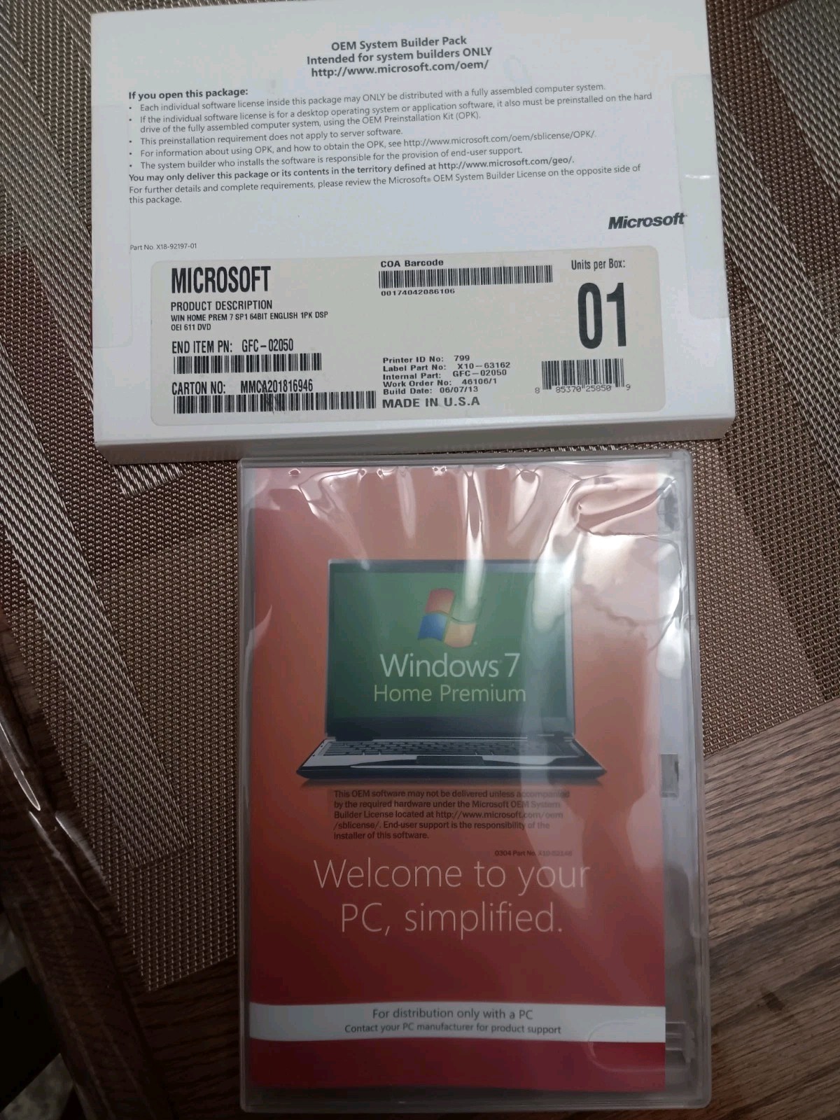 Microsoft Windows 7 Home Premium 64-Bit W/License Key OEM