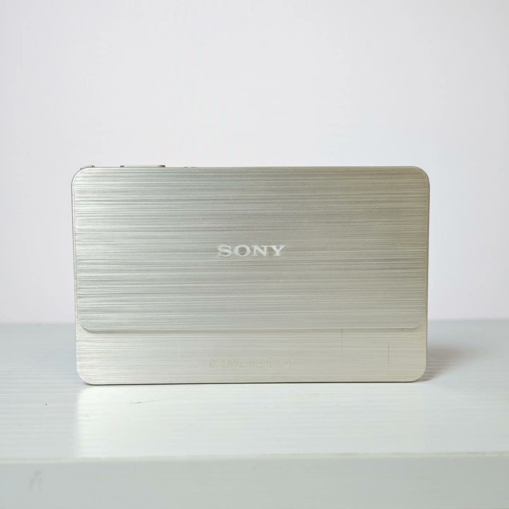SONY Cyber-shot DSC-T700 Digital Camera 10.1 MP 4x Optical Zoom English