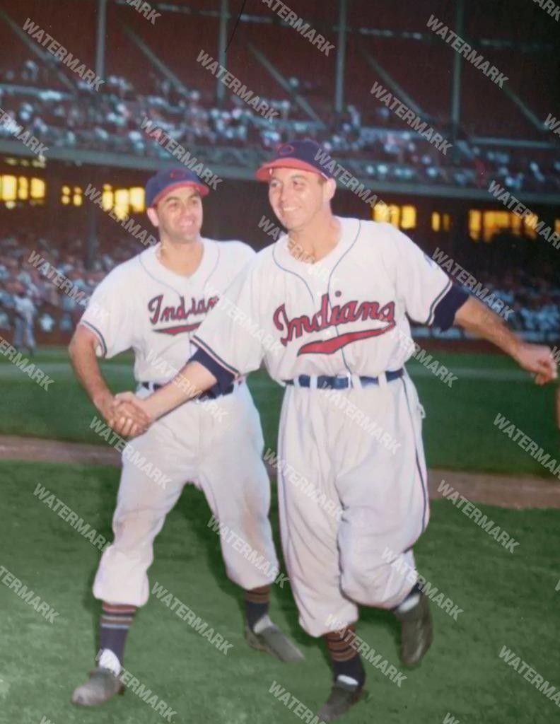 GW538 Mike T. - Lou Boudreau Cleveland Indians 8x10 11x14 16x20 Colorized Photo