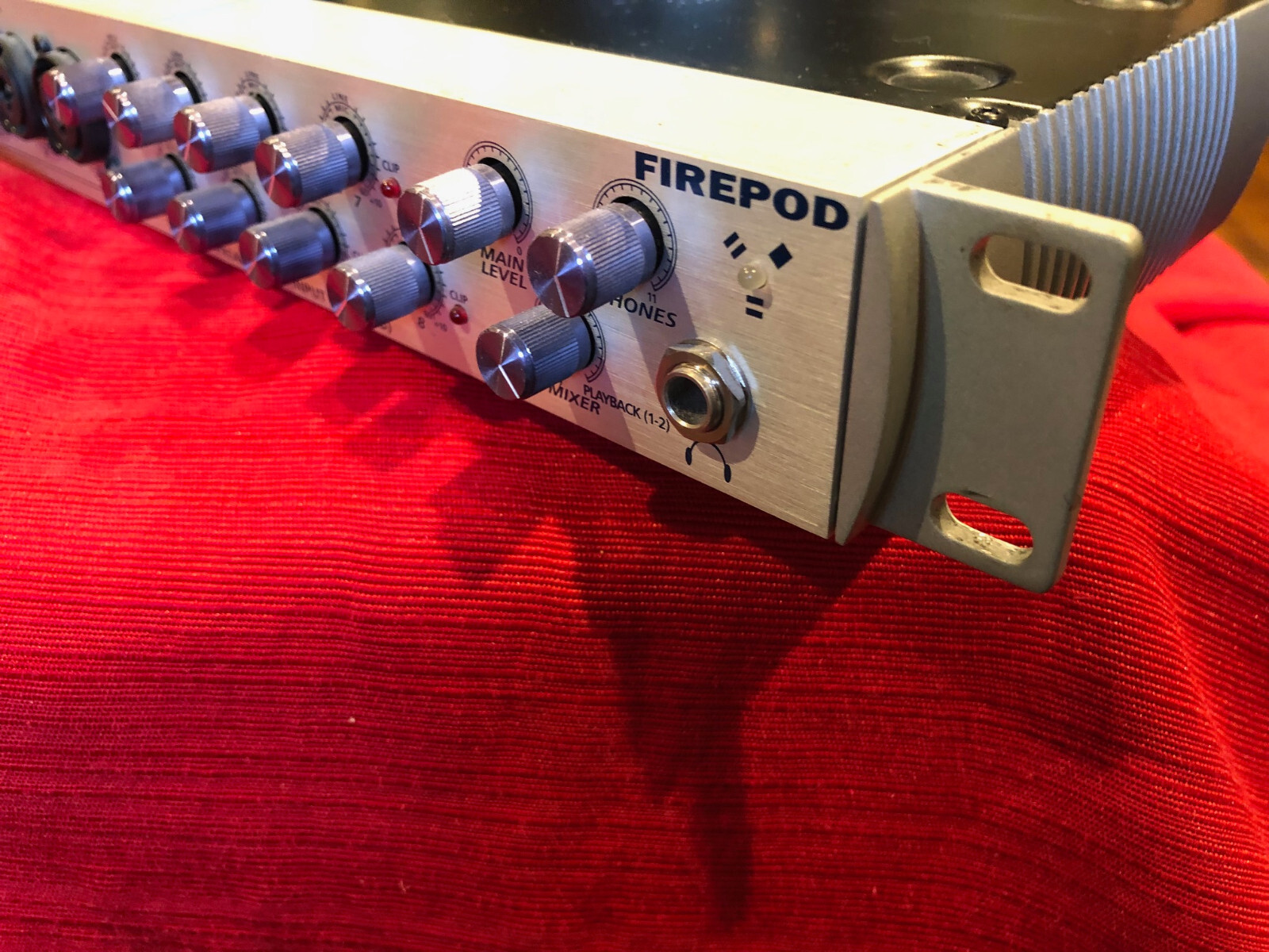 PreSonus Firepod Audio Interface - lights up,parts only.