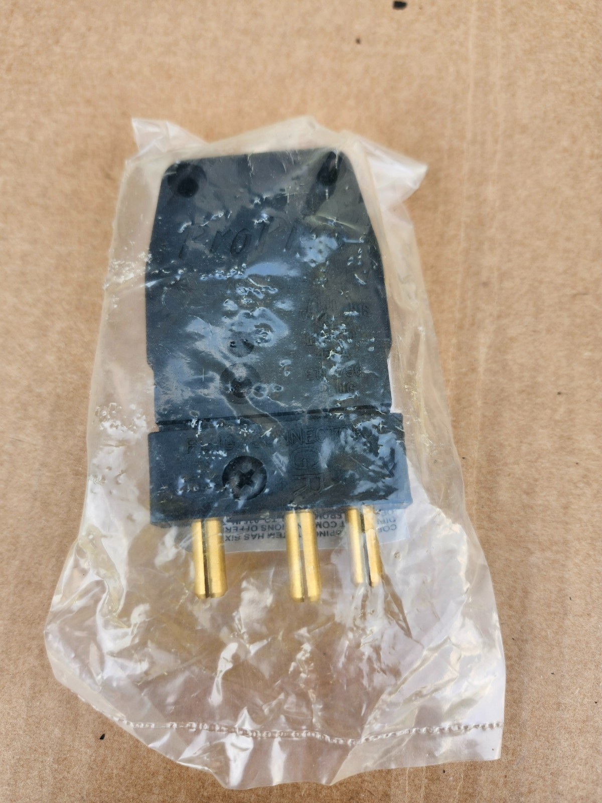 Union Connector and ProPin Stage Pin Connectors Plug 20A 125V Male Black