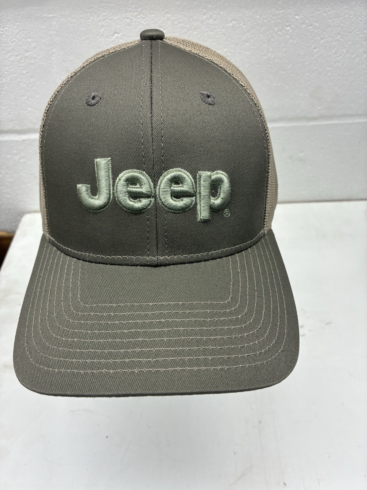 JEEP  OLIVE AND TAN  HAT