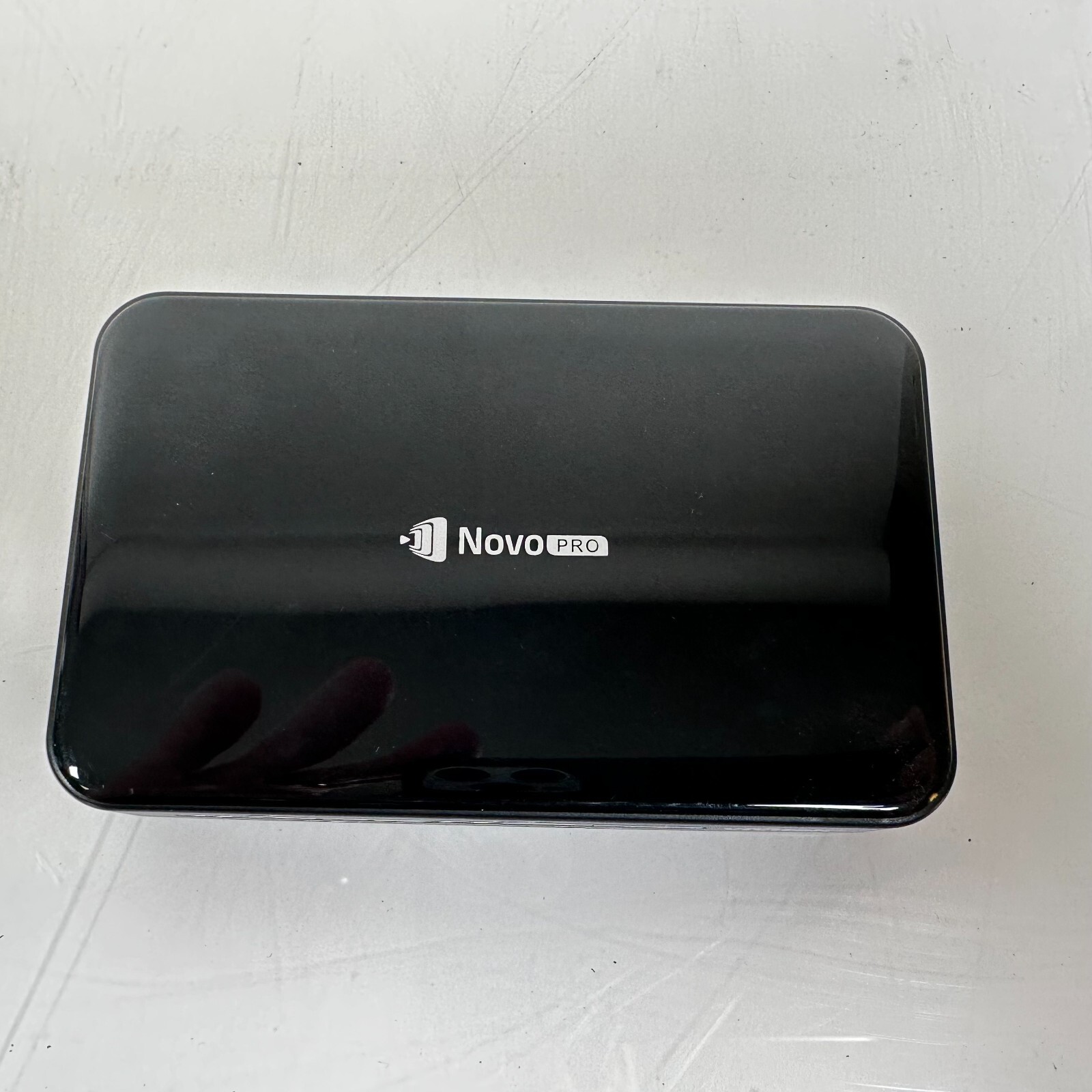 Vivitek Novo Pro Wireless Presentation Collaboration Solution