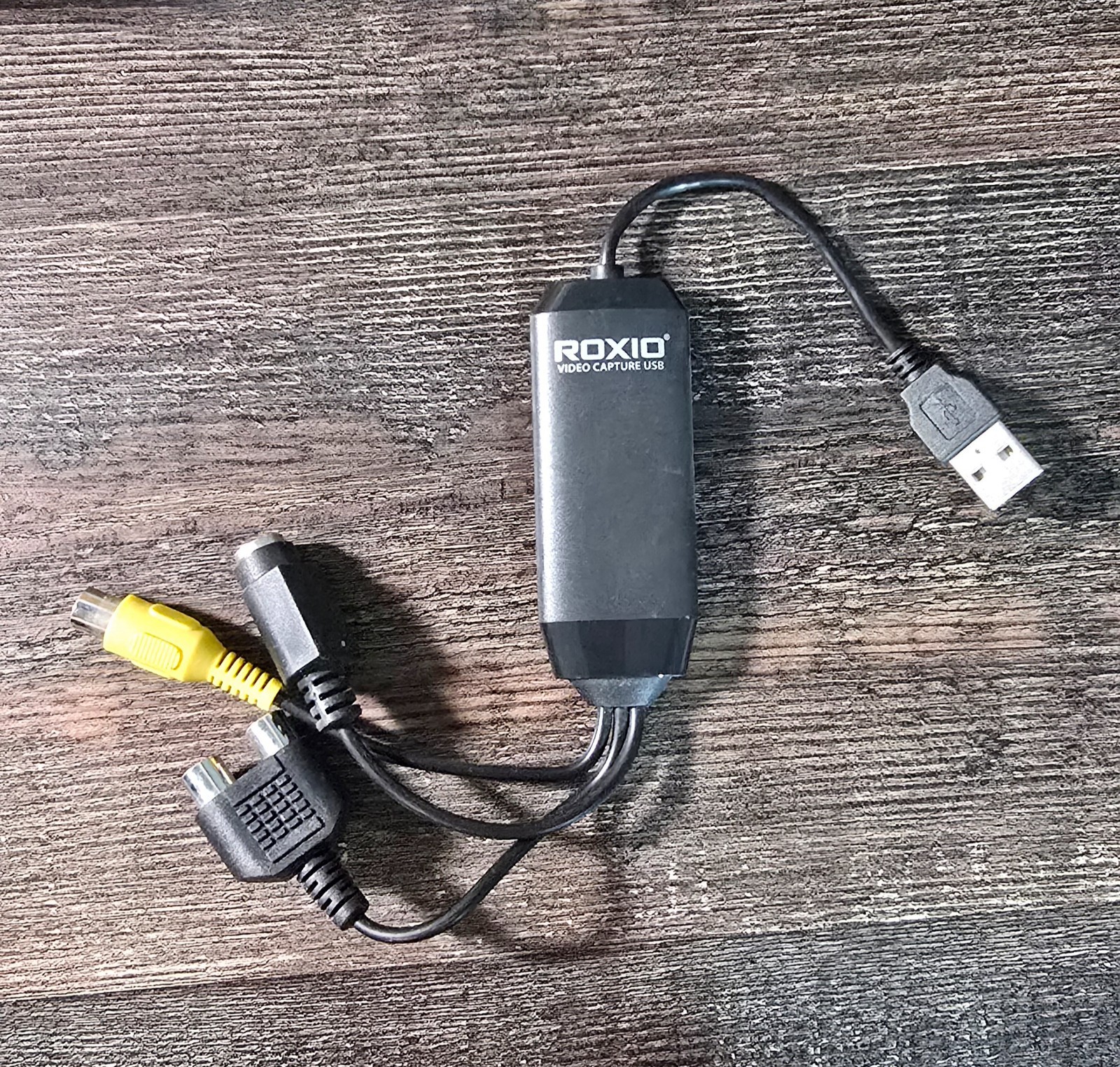 Roxio Video Capture USB HU3180-E - Convert VHS to DVD - Analog to Digital