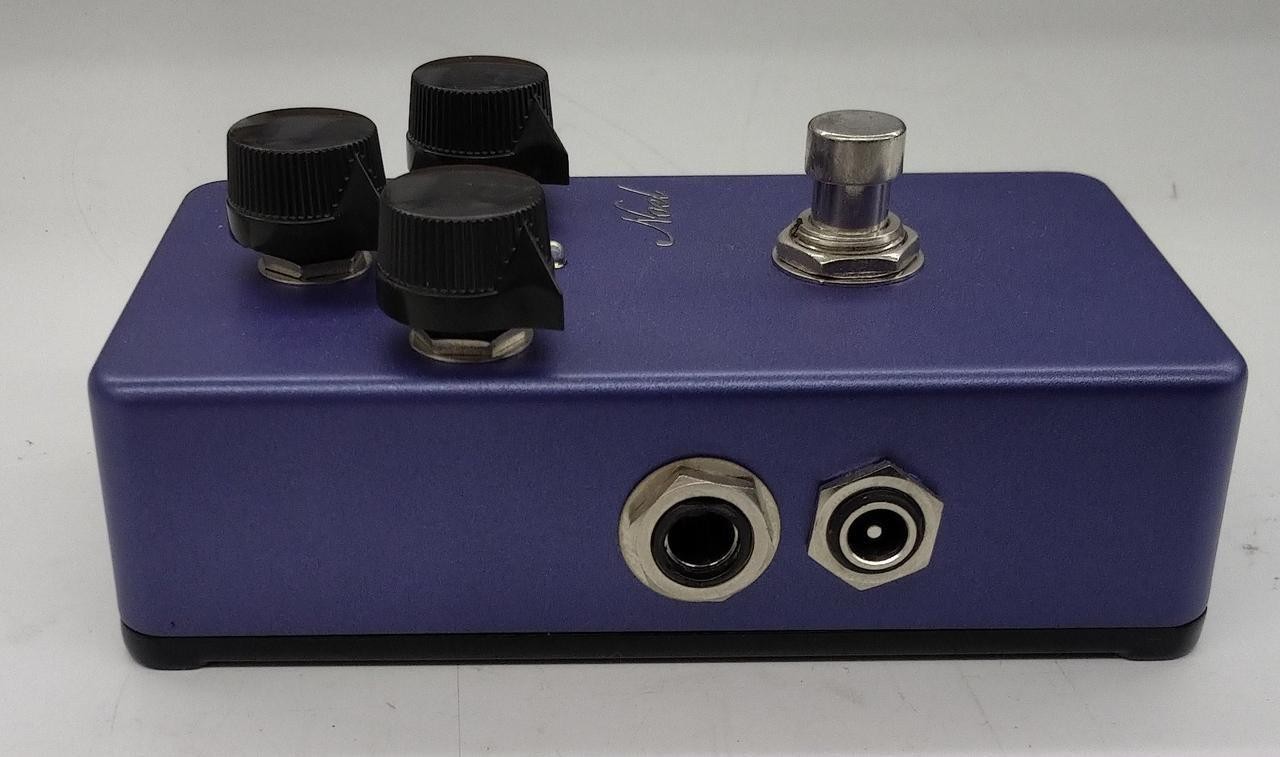 NOEL VICTOIRE Distortion