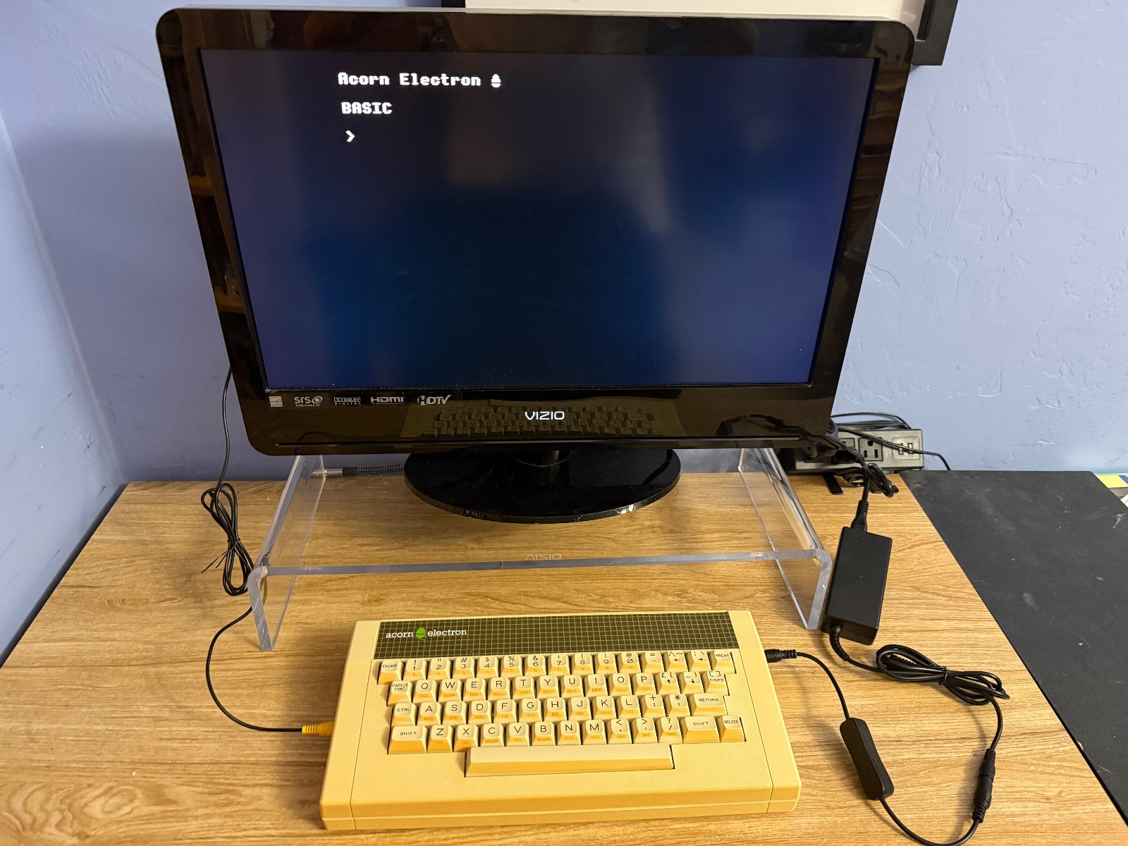 Working Acorn Electron Computer Plug and Play