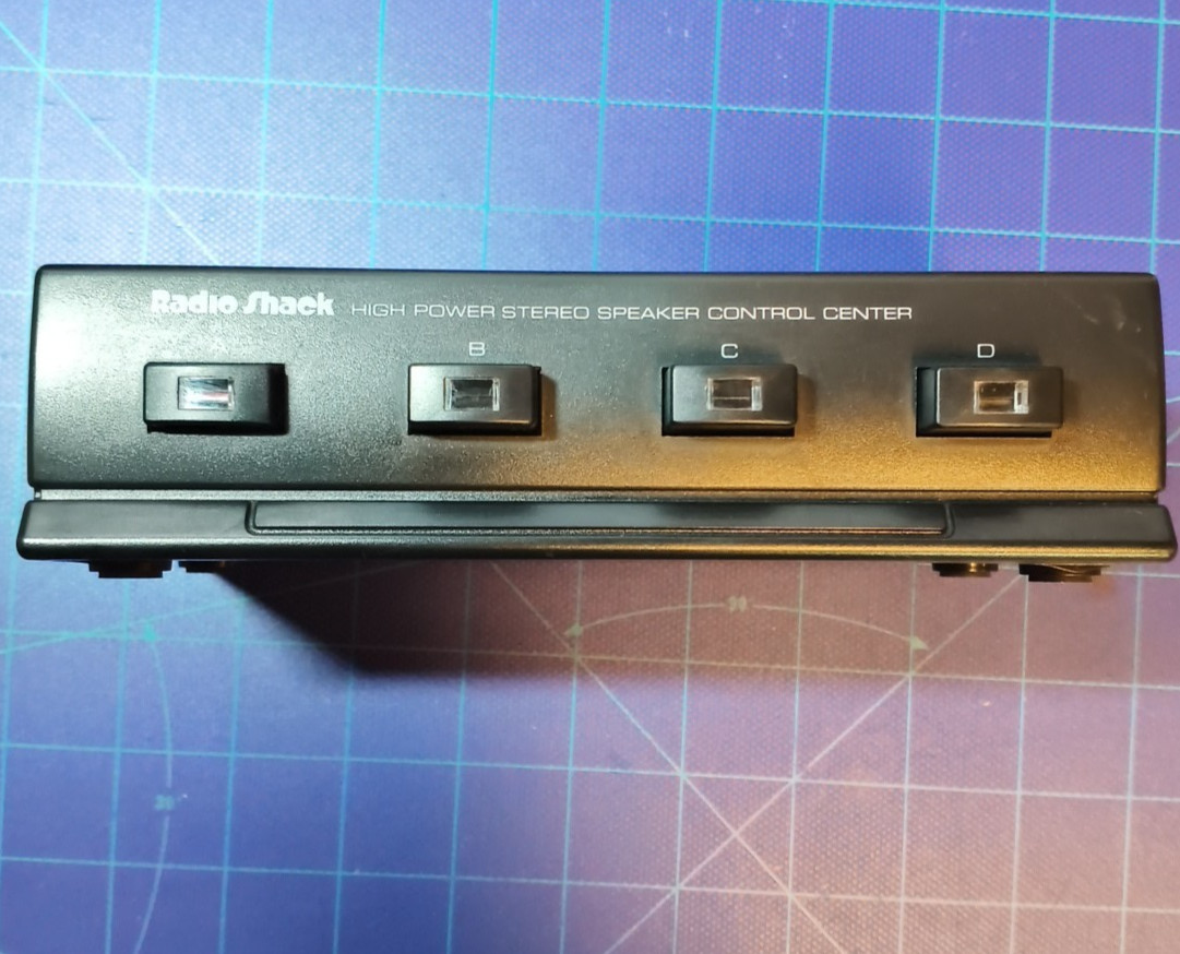 Vintage Radio Shack Audio High-Power Stereo Speaker Control Center 40-137  4 Ch.