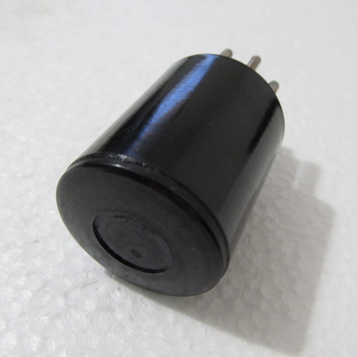 UNKNOWN TYPE - UTC Plug In Transformer, Octal 8-PIN