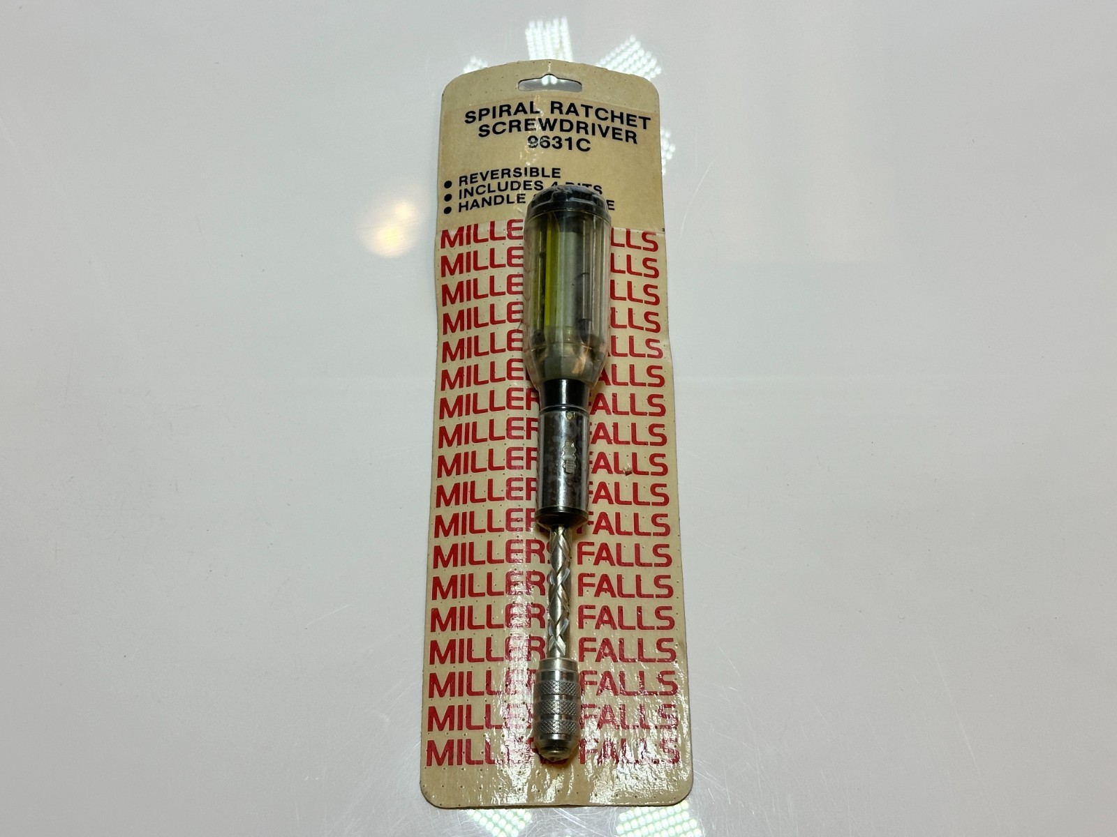 NEW Miller Falls 9631C Spiral Ratchet Screwdriver, Reversible, 4 Bits w/ Storage