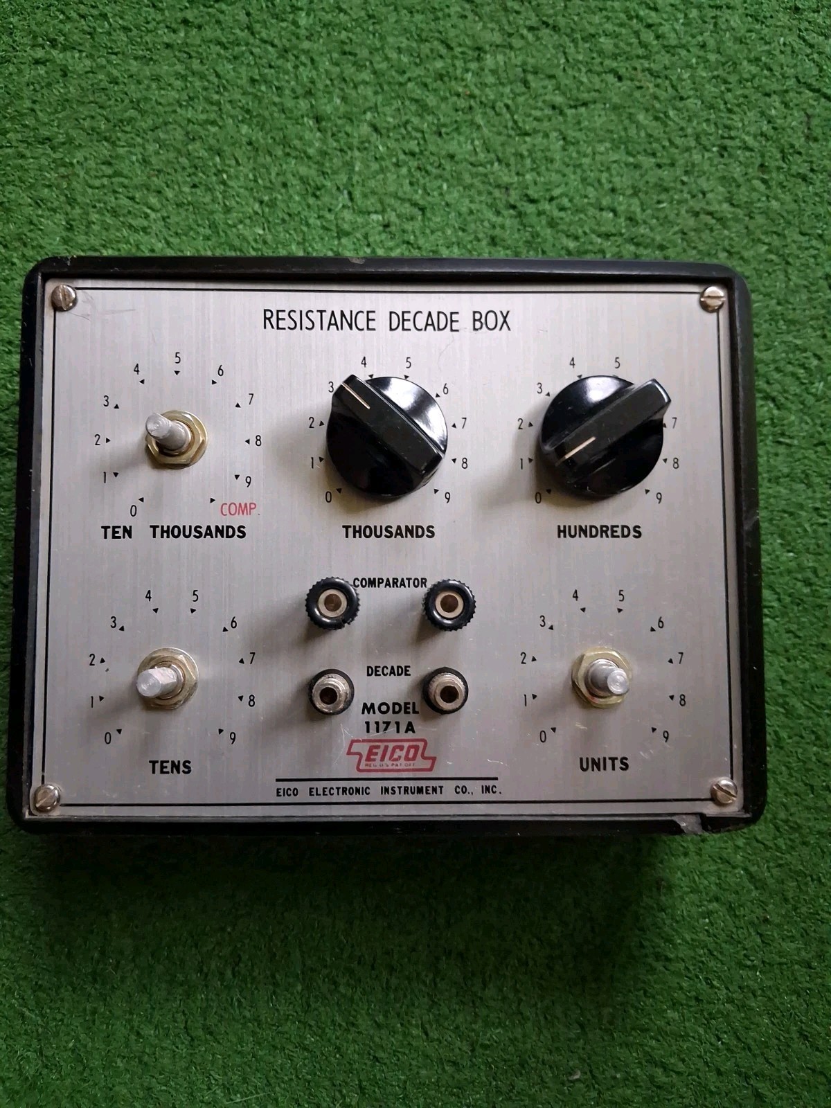 EICO MODEL 1171A RESISTANCE DECADE BOX **UNTESTED**PARTS ONLY