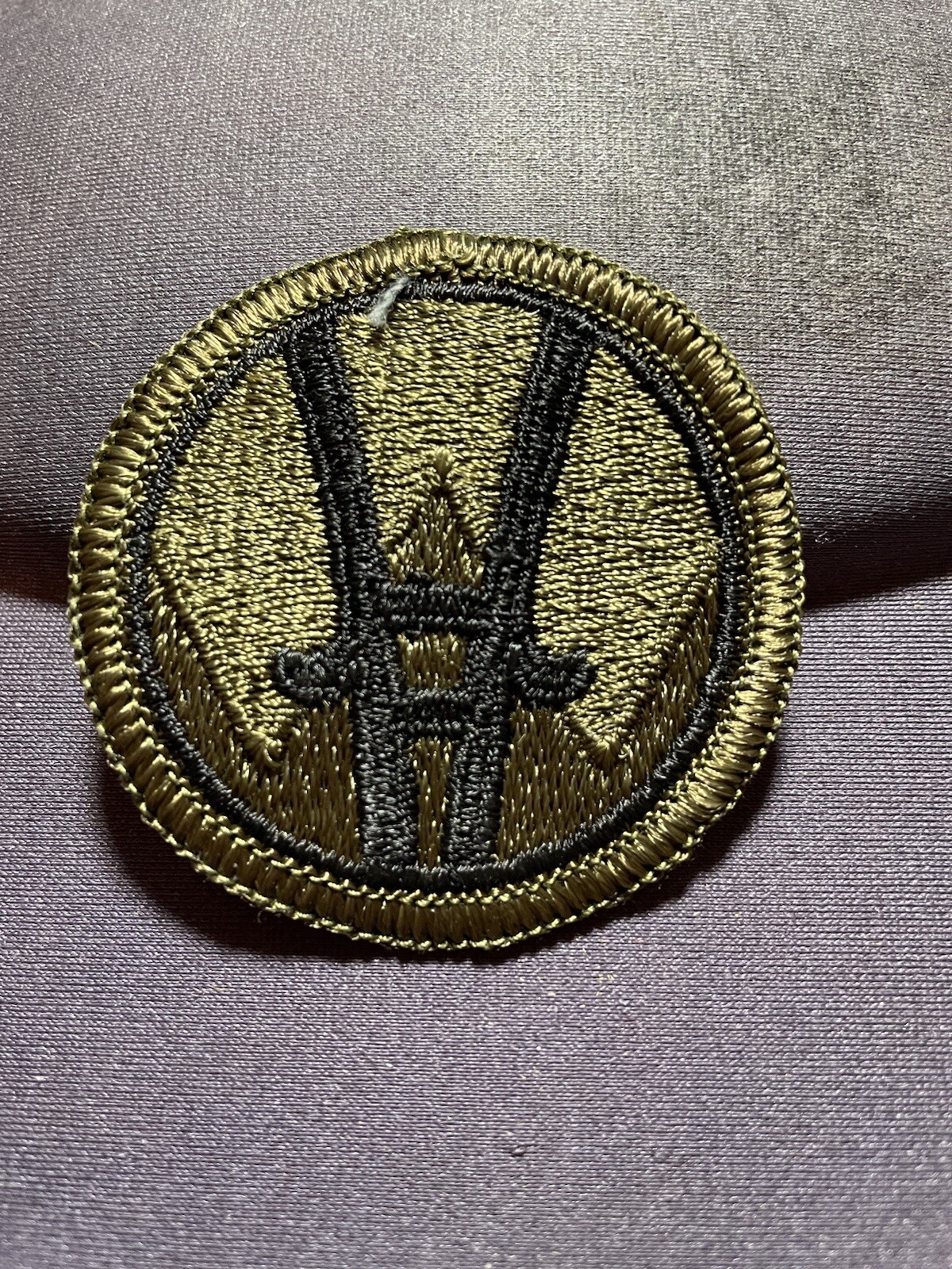 ARMY PATCH 2nd LOGISTICAL COMMAND VIETNAM WAR ERA 1969 SUBDUED (BLACK/OD COLOR)