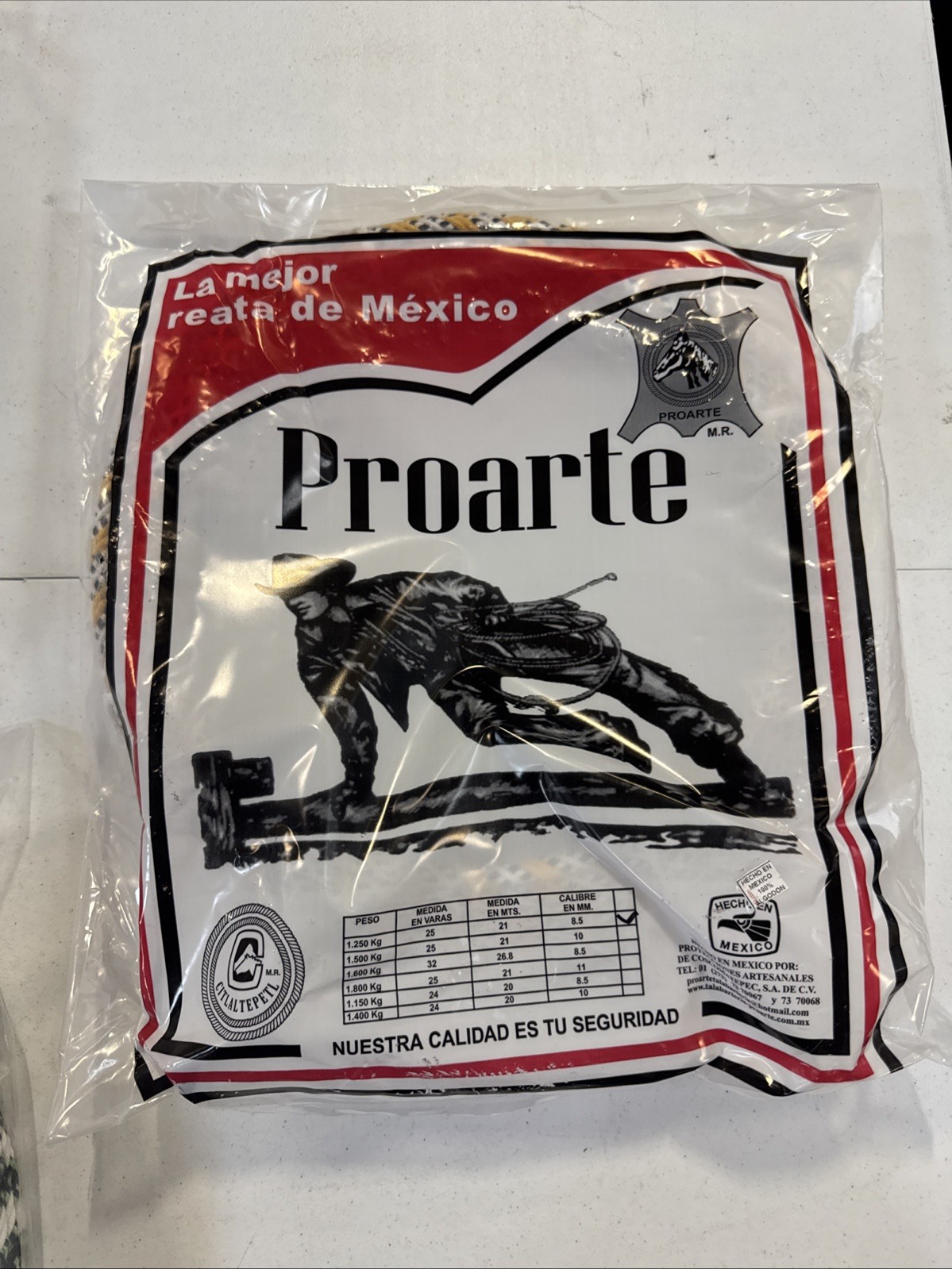 Proarte Lasso 1.250kg 8.5mm (Random Color)