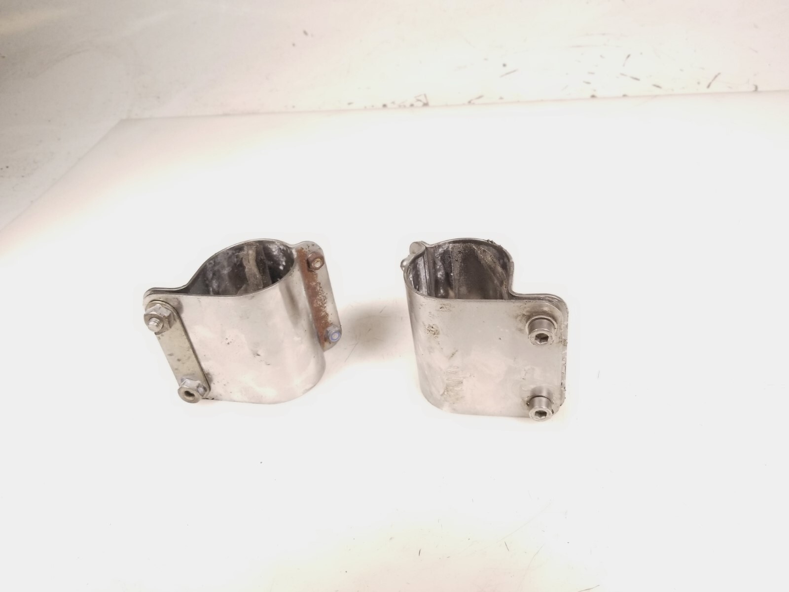2006 Victory Kingpin Windshield Wind Shield Screen Mount Bracket Free Shipping