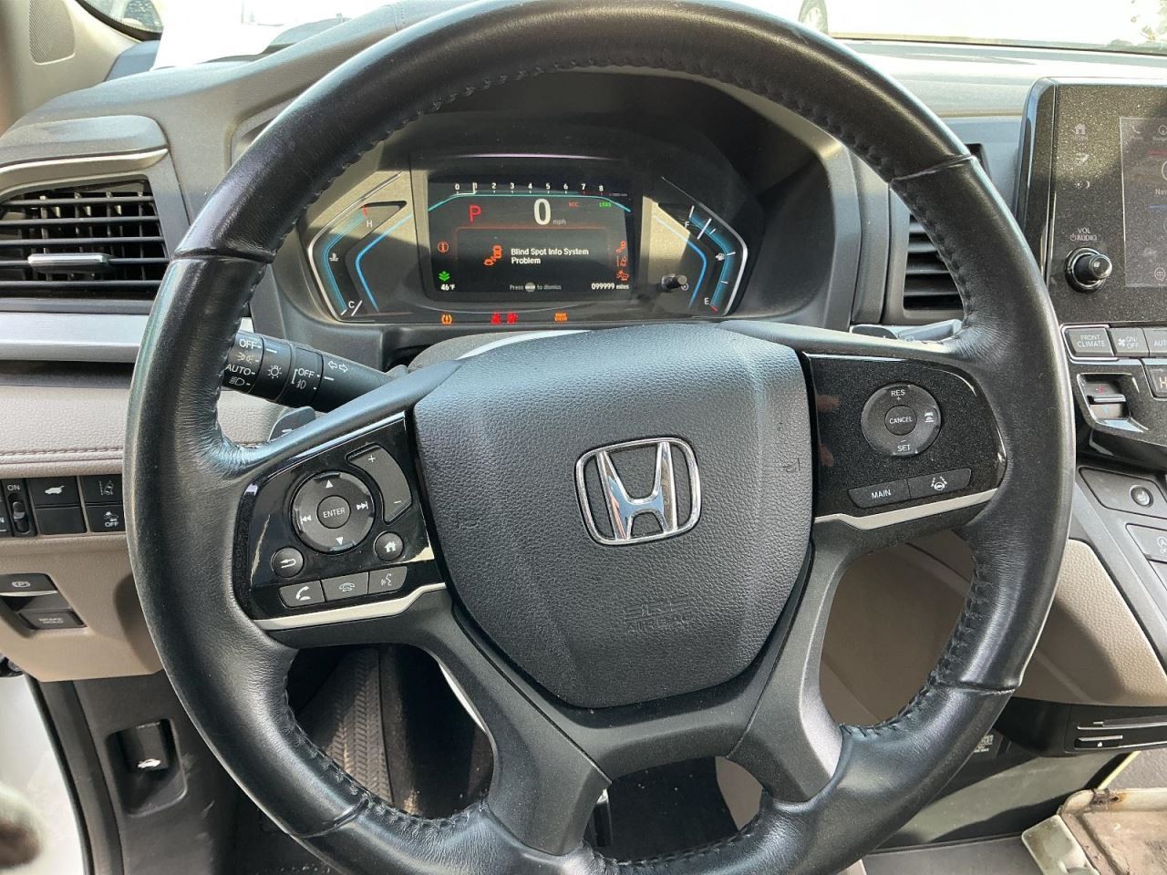 ODYSSEY 2019 Glove Box 4922867