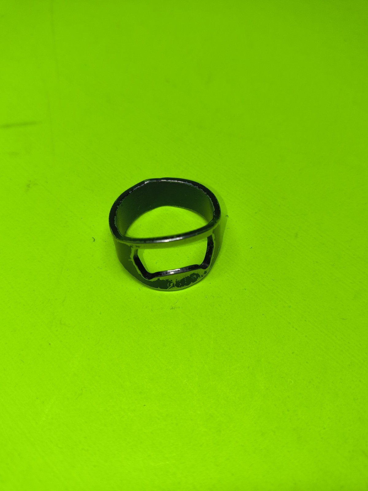 Ring Bottle Opener Black