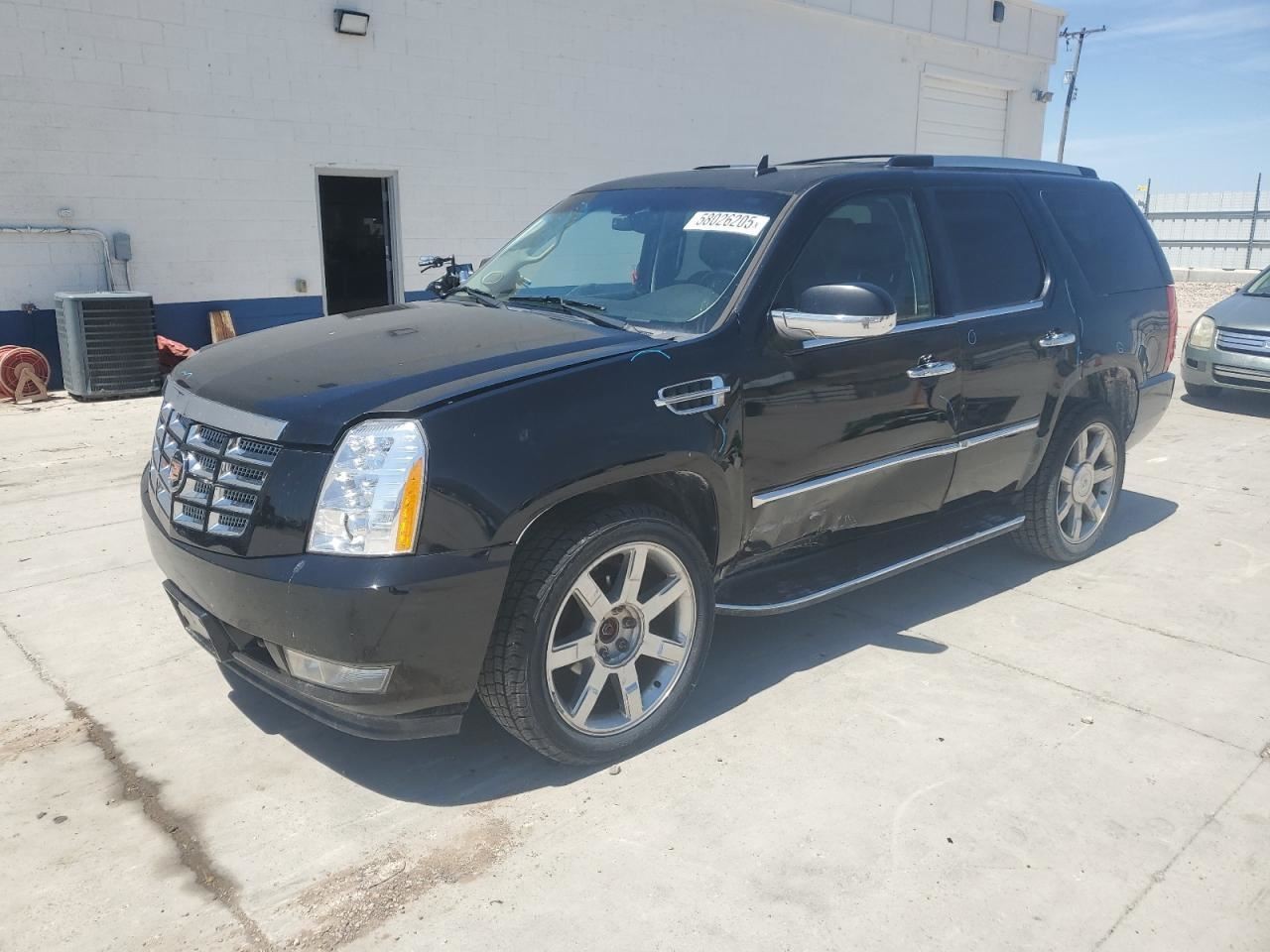 Passenger Right Front Spindle/Knuckle Fits 07-14 ESCALADE 2449185
