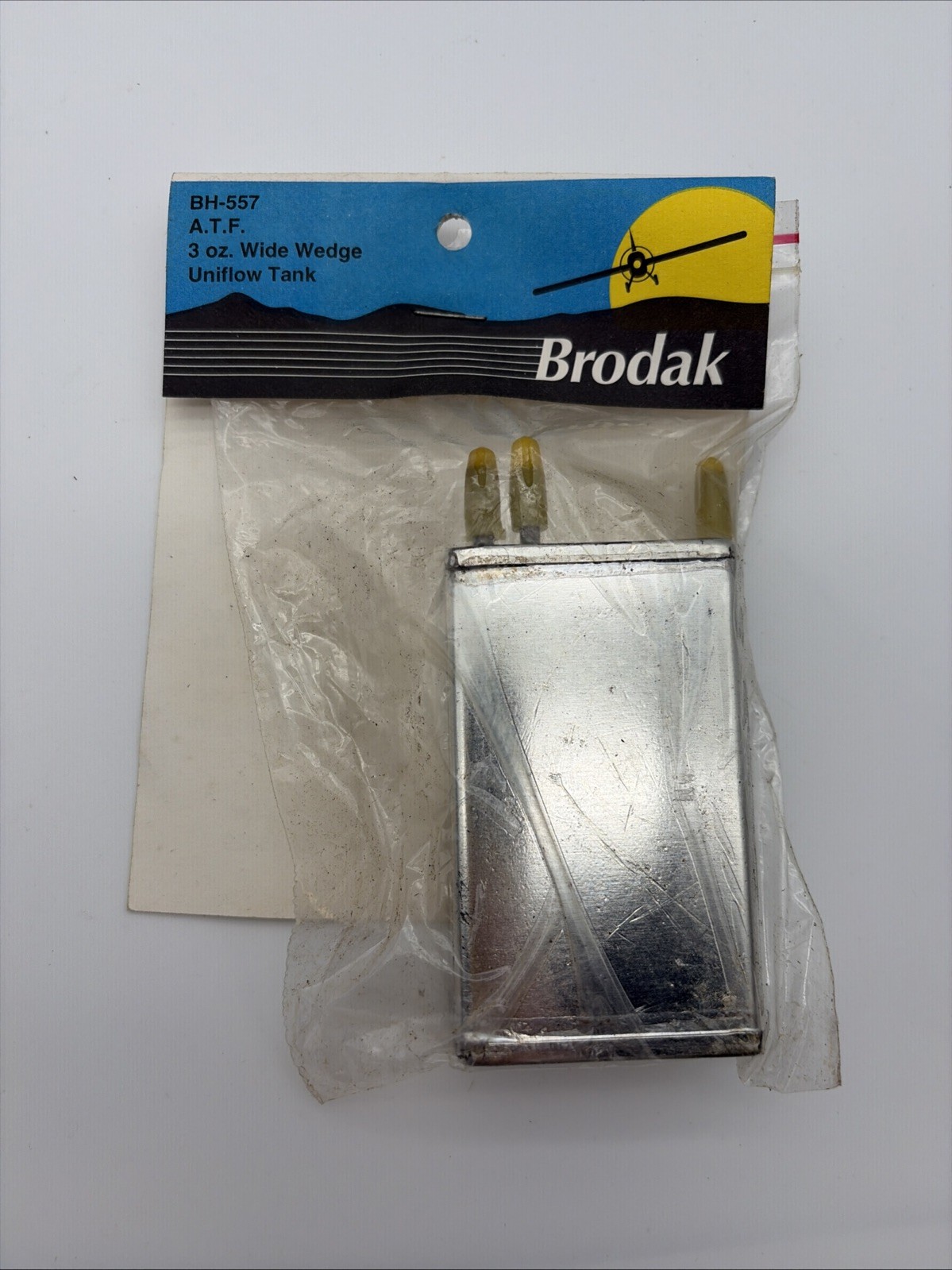 Brodak BH-557 A.T.F.  3 oz. Wide Wedge Uniflow Tank New