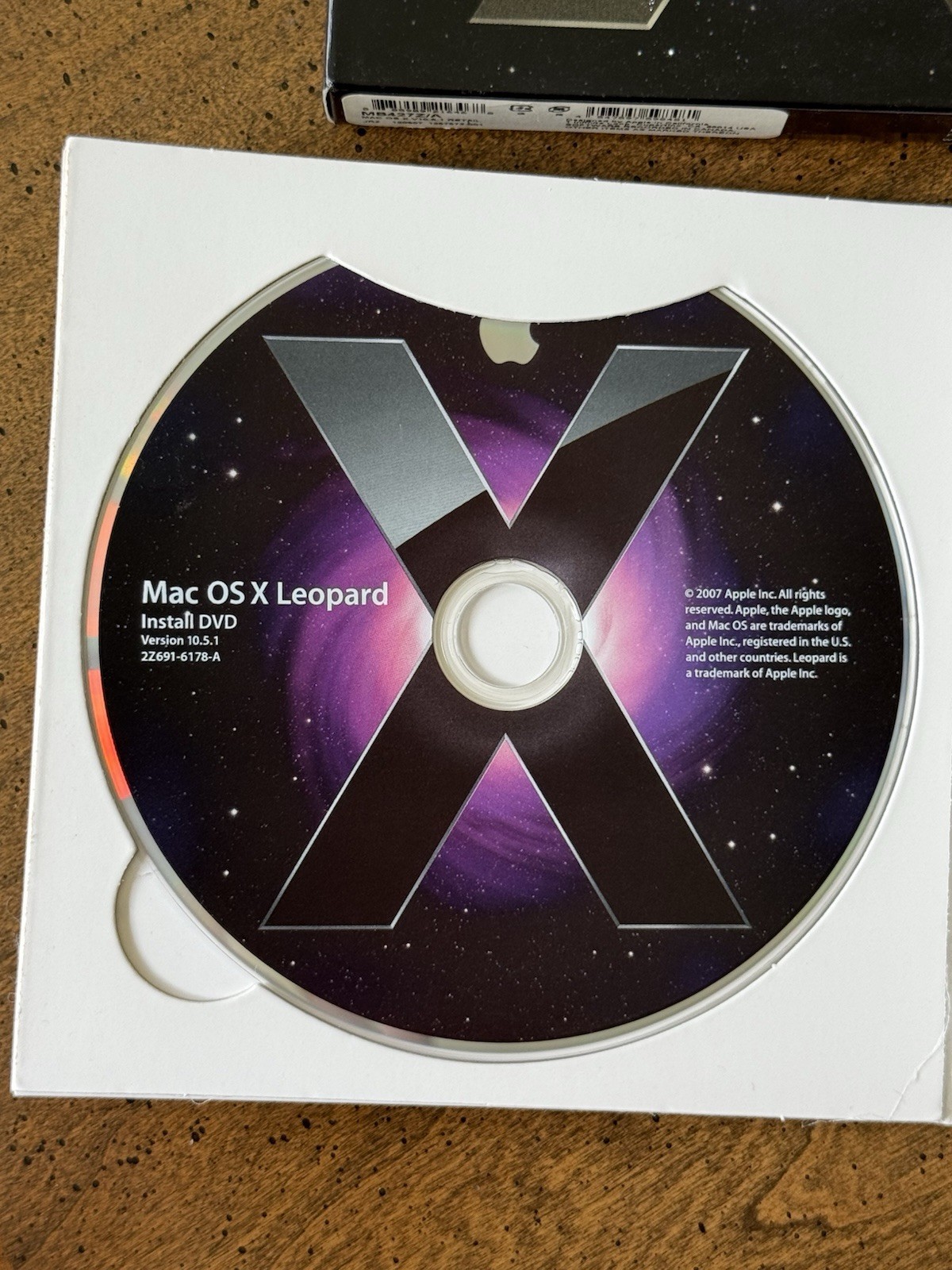 Apple Mac OS X v10.5 Leopard (Retail (License + Media)) (1 User/s) - Full...