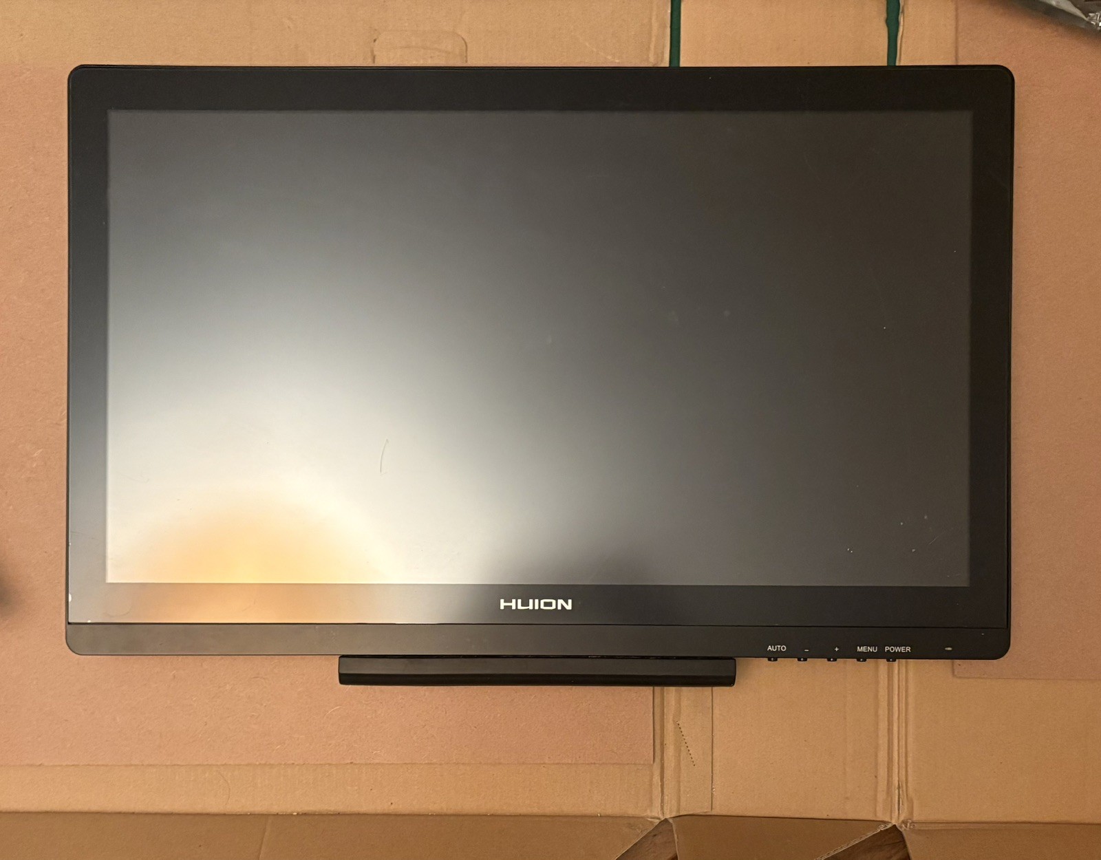 Huion Kamvas GT-191 Graphics IPS Pen Display | Powers On, No Pen, Touch Untested
