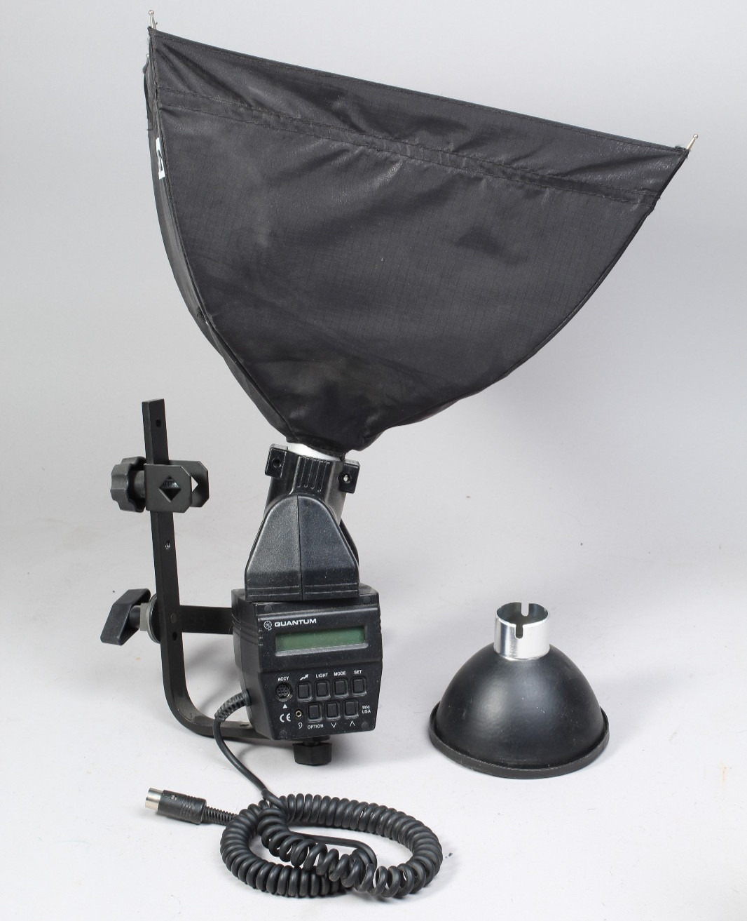 QUANTUM Q FLASH T2 W BULB CORD SOFT BOX REFLECTOR & MOUNT BRACKET TESTED WORKS