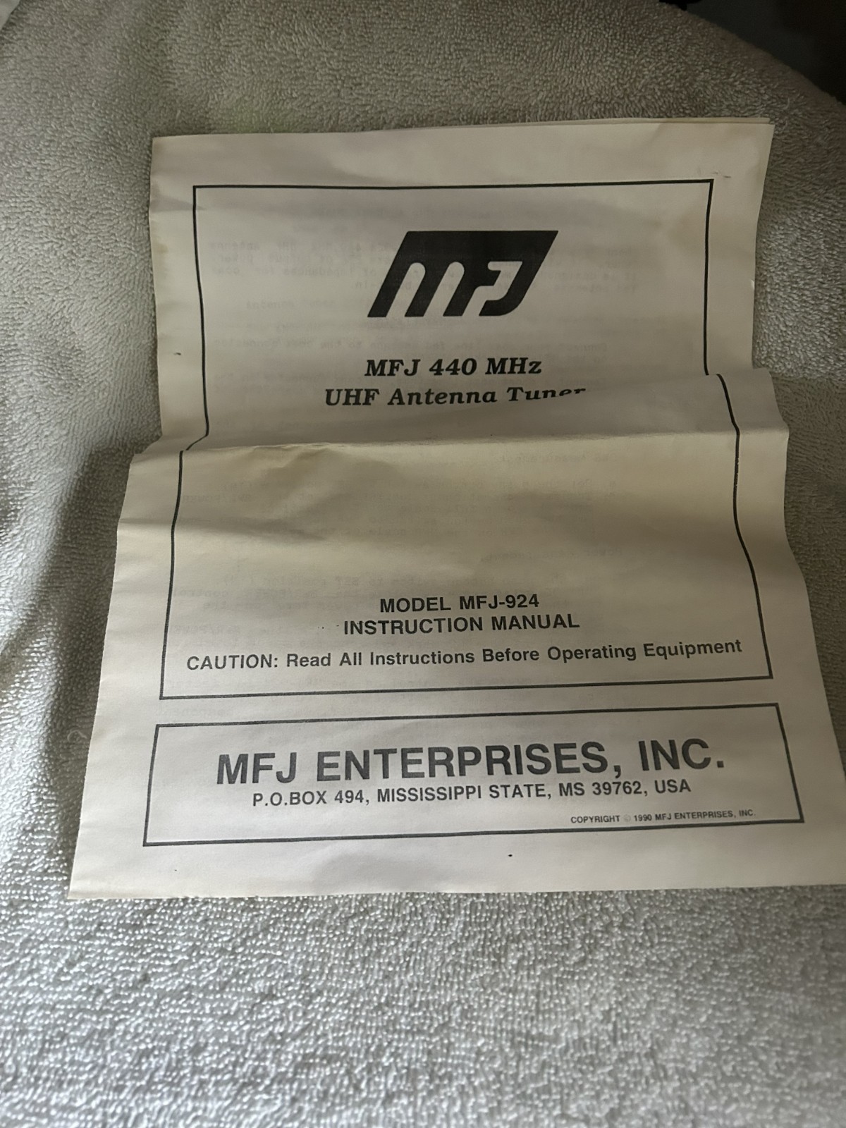 MFJ MFJ924 440-450 UHF SWR ANTENNA TUNER AND METER SSB TV
