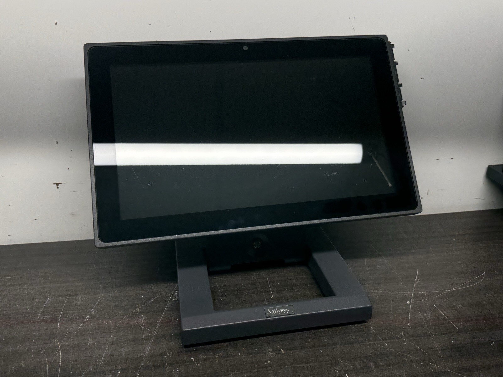 Agilysys Aures J2 225 14" Integrated Touch Screen - P15