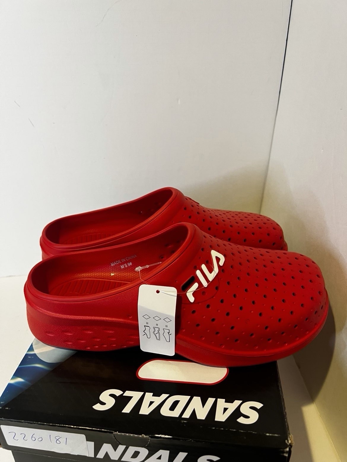 Size 9 M-Fila Impel Slide