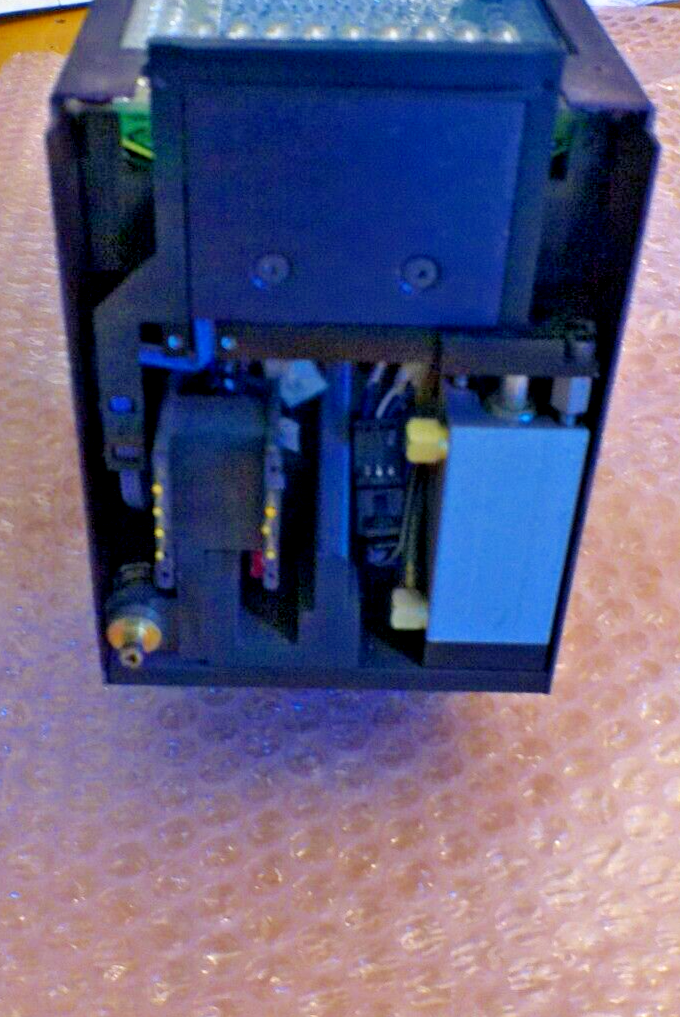 (2) UNIVERSAL INSTRUMENTS R47063102 4MIL CAMERAS