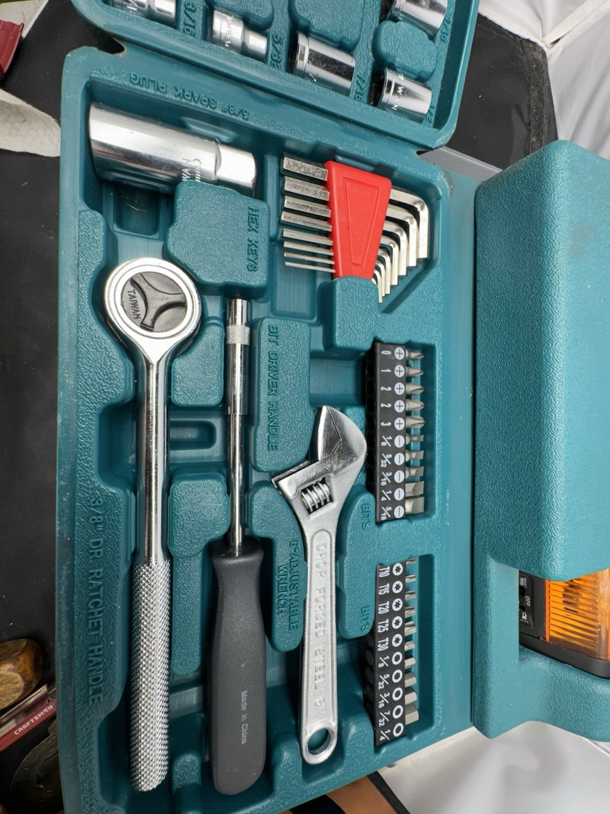 Tool Source Emergency Road Service Tool Kit Excellent Condition