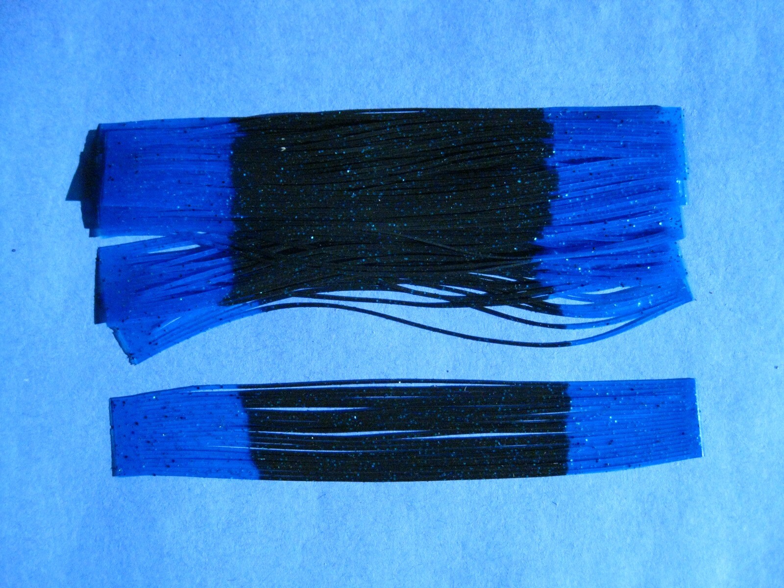 10 Silicone Tabs, Black/Blue Tip T202 Fish Lure Spinnerbait Buzz Bait material