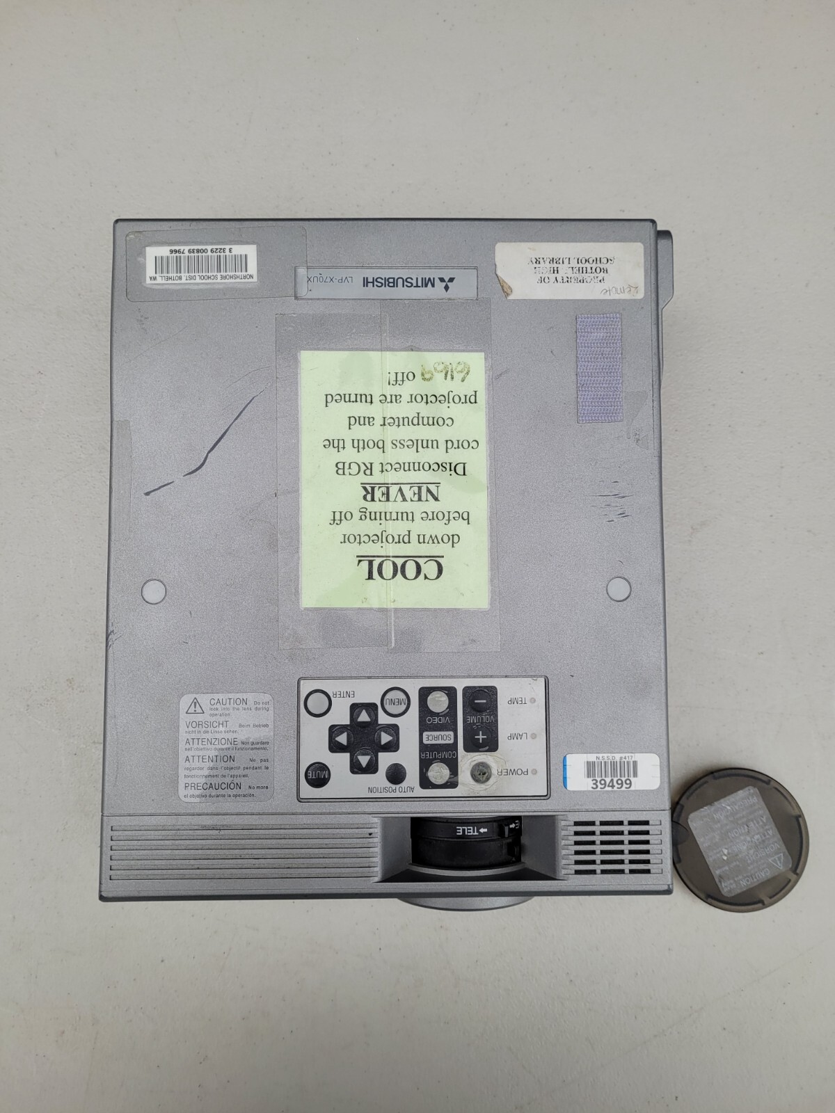 Mitsubishi LVP-X70UX LCD Projector Tested and Working