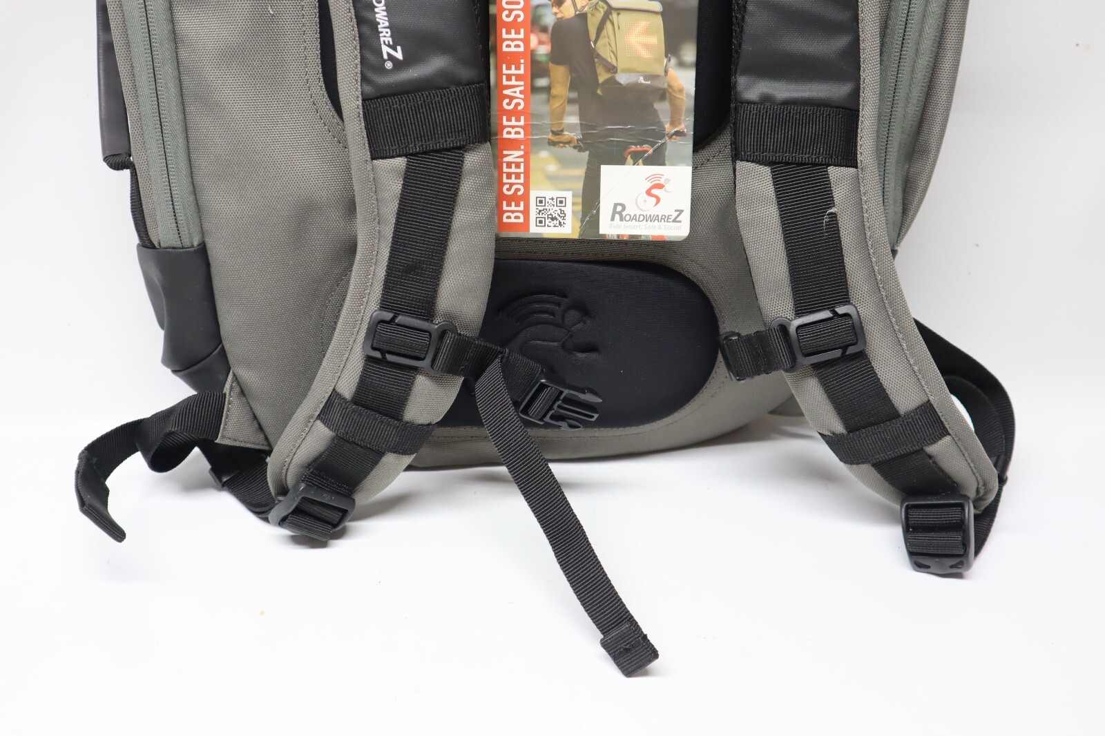 Roadwarez Street Warrior Bluetooth Enabled Cycling Backpack (Gray) - New
