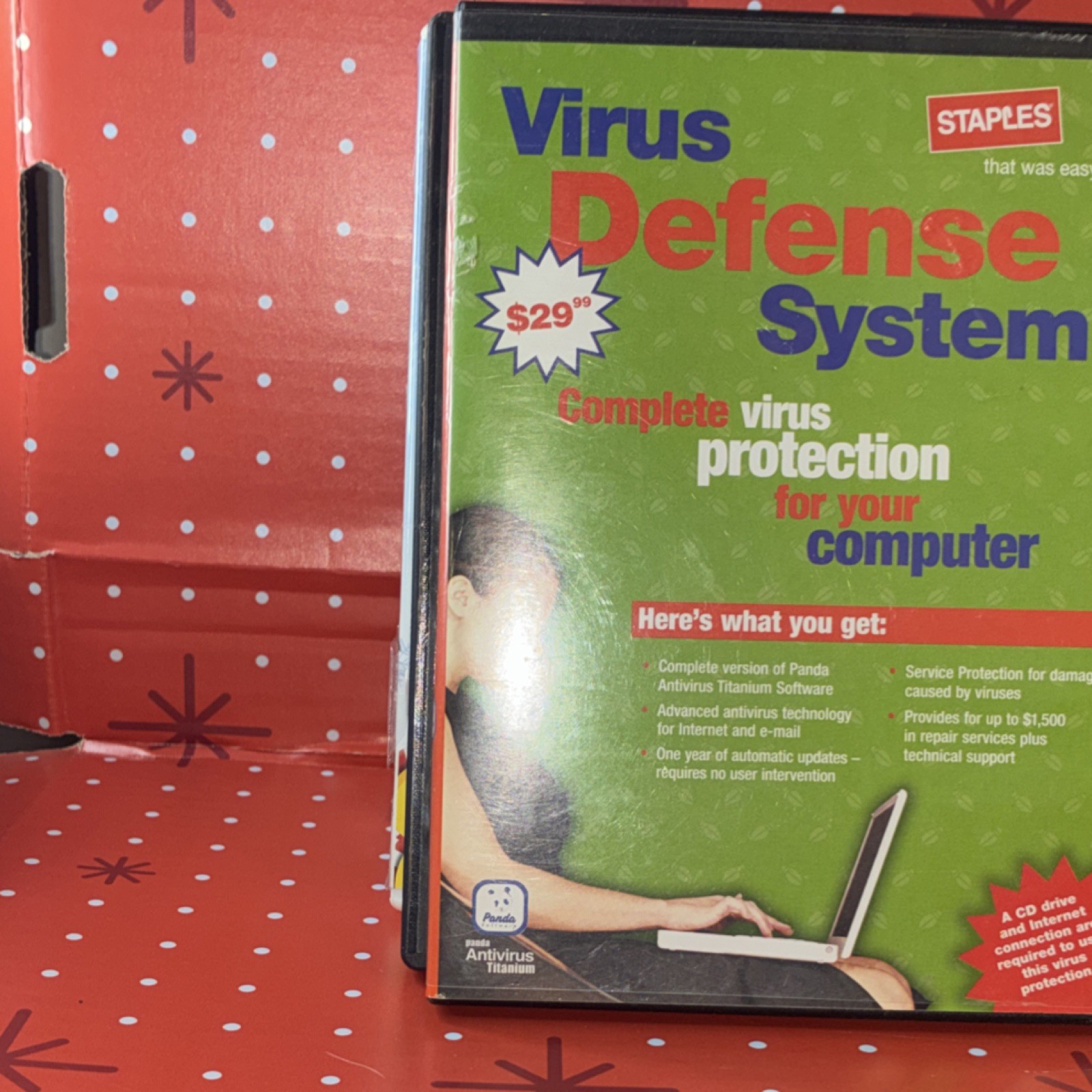 Panda Security Antivirus Titanium CD for Windows 98 95 NT 4.0 Internet Security