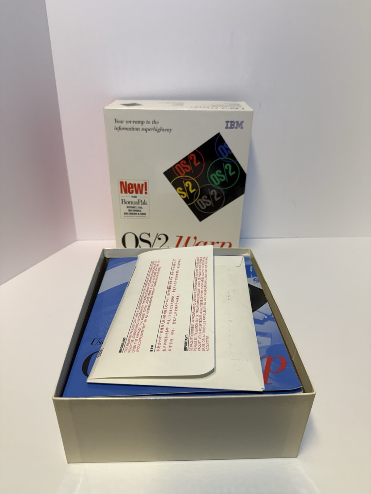 IBM OS/2 WARP Version 3 Plus BonusPak With Floppy Discs Red Spine