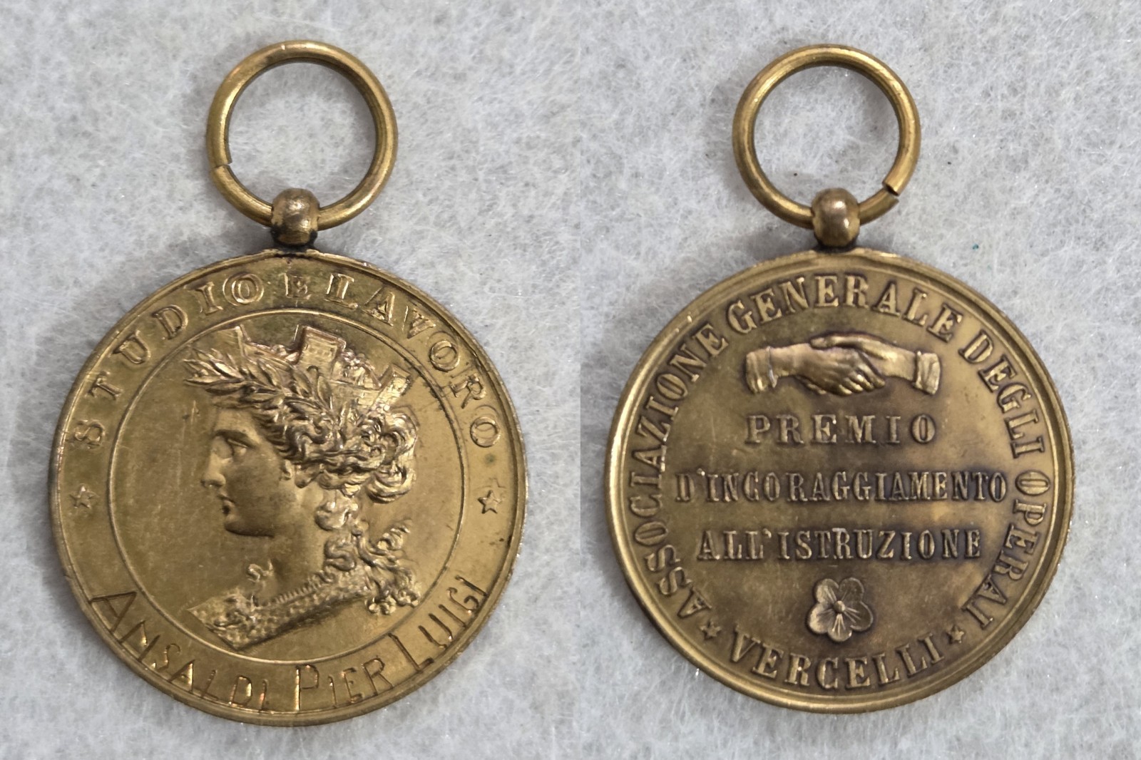 medaglia vercelli incoraggiamento istruzione associazione operai nome '900