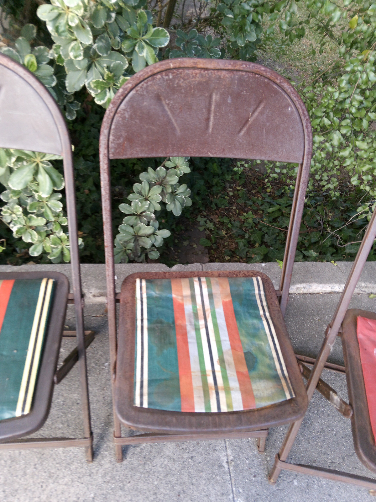 Vintage Rusty Metal Folding Chairs Set of 4