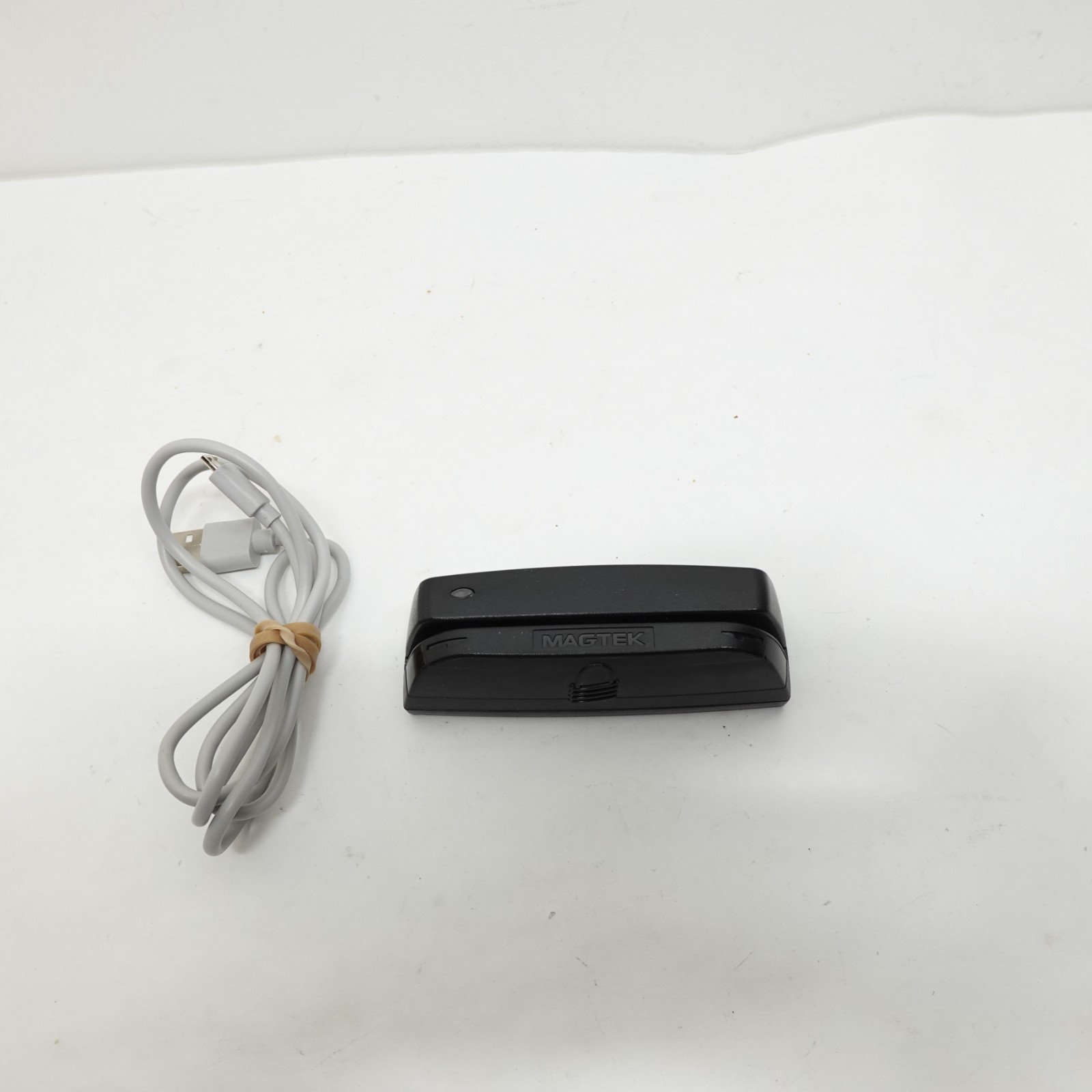 Magtek 21073075 Dynamag Bi-Directional MSR USB HiD Card Reader Swipe Card Reader