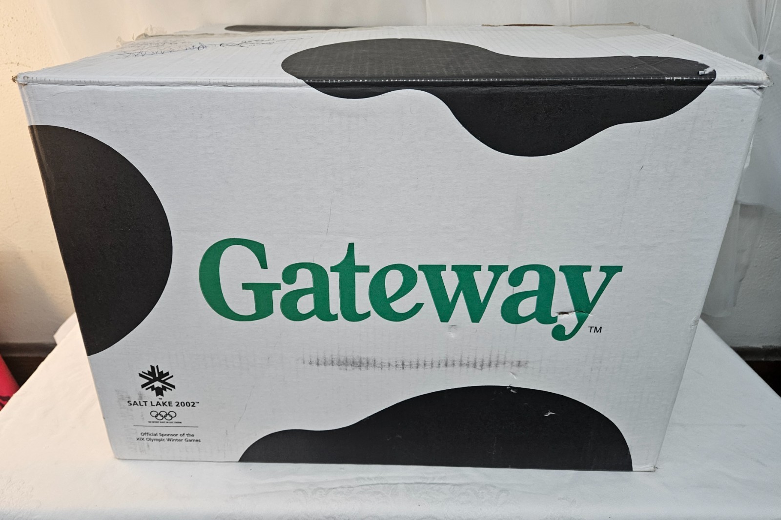 2002 Gateway Computers Micro ATX Tower BOX ONLY w Salt Lake Olympics Advertising