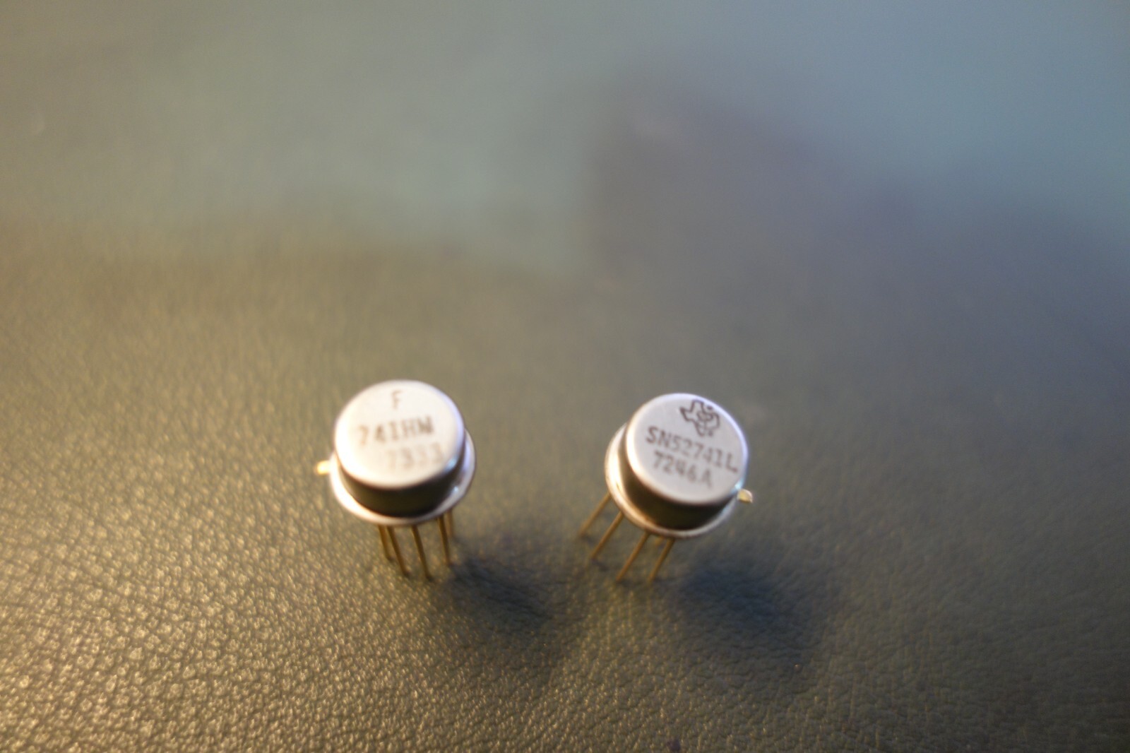 Fairchild -TI 741 HC/ 741 HM/ SN52741L Operational Amplifier TO 5 Can IC