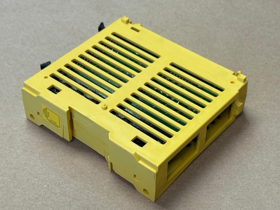 FANUC A03B-0815-C004 I/O MODULE E20630-2004.10