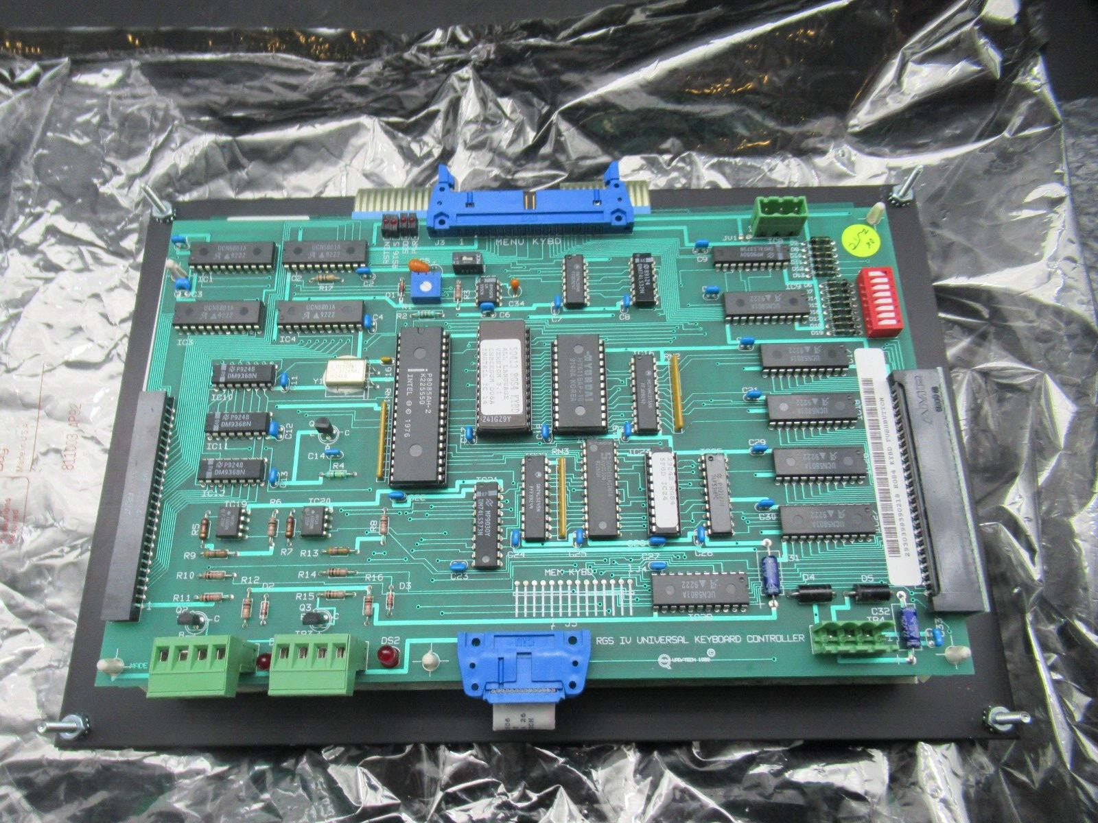 Quad Tech QTI RGS4 Pushbutton Keyboard 9 Unit C920256690010 *Old Stock*