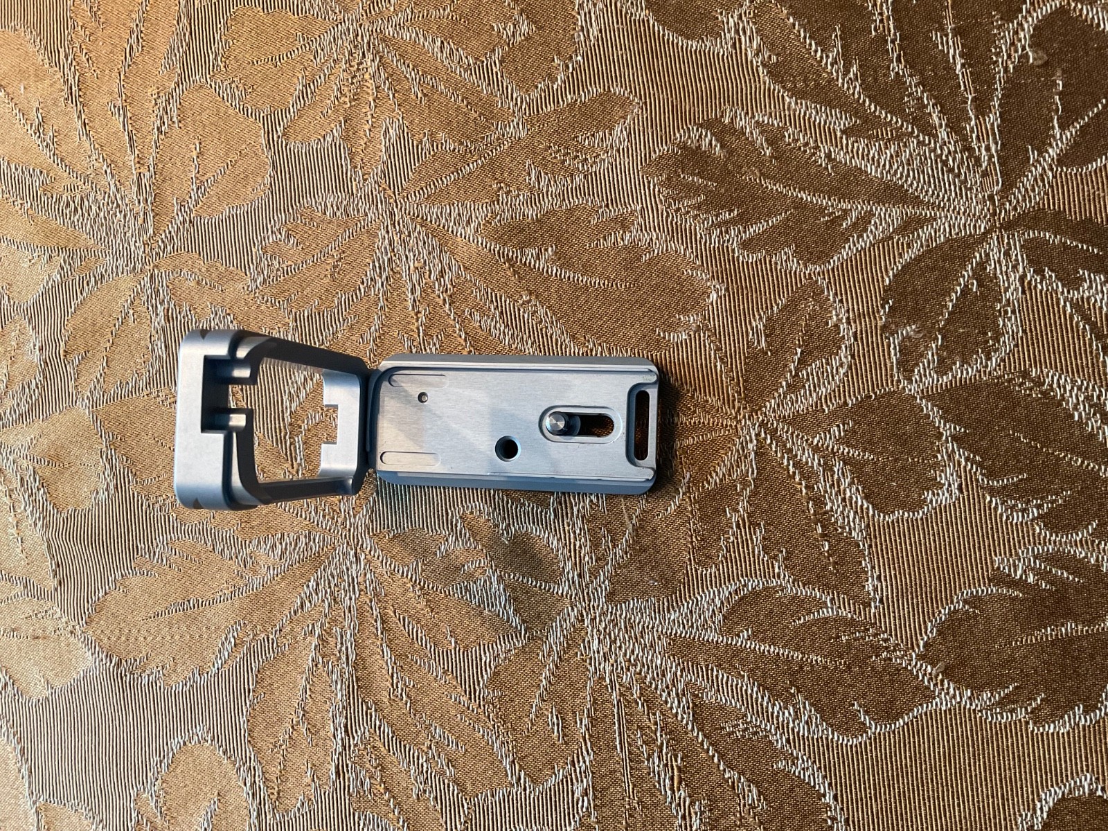 Kirk BL-XT3 L-Bracket for Fujifilm X-T3