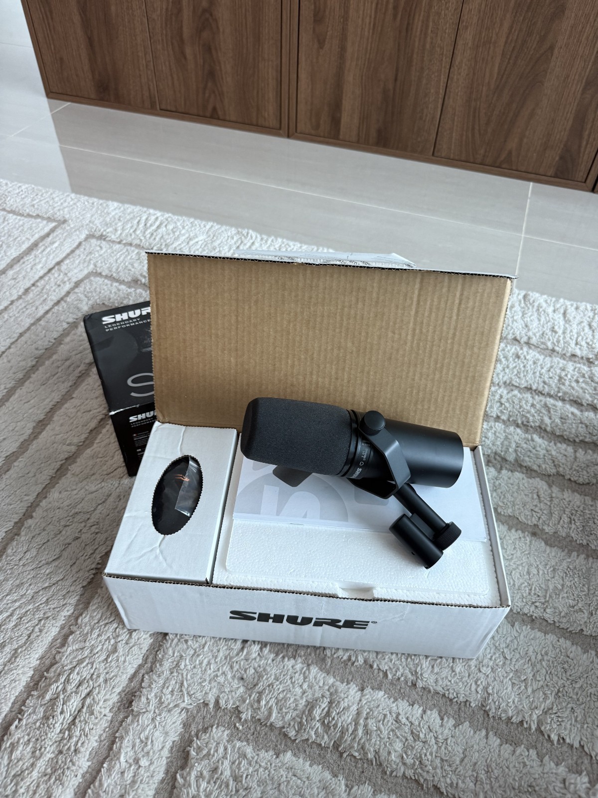 (Open Box - NEW) Shure SM7B Cardioid Dynamic Vocal Microphone 🔥