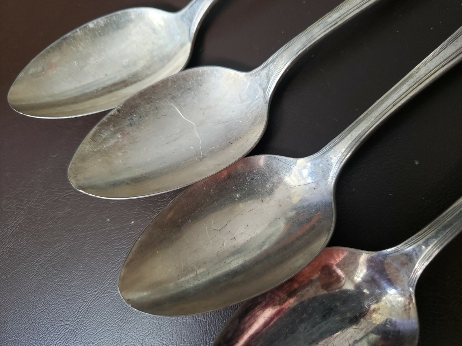 4 ANTIQUE VINTAGE COLLECTIBLE SOUP SPOONS 7.25" ONEIDA SILVER PLATE- TUDOR
