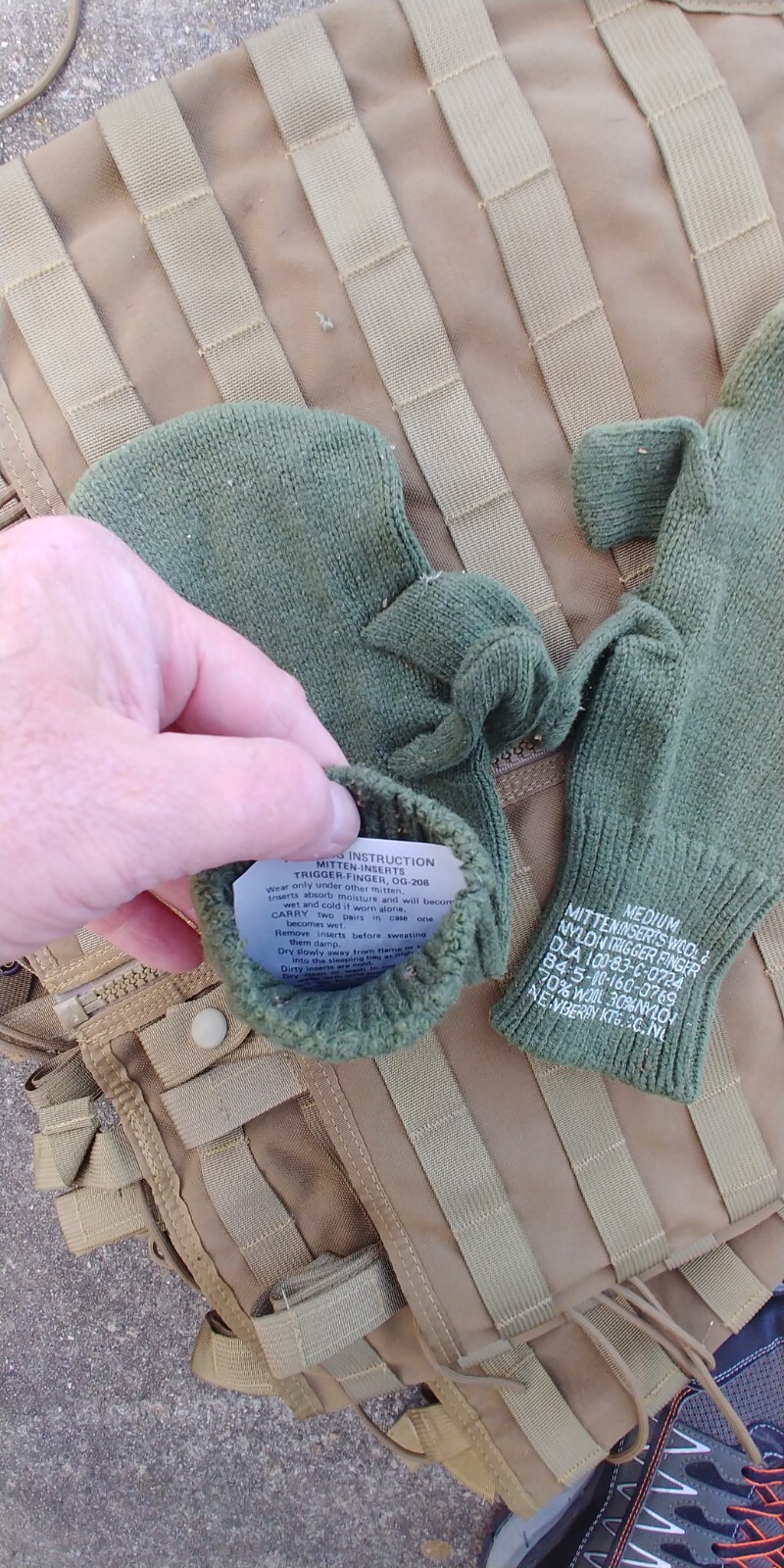 US ARMY / USMC Trigger Finger Mitten Inserts / New Old Stock Condition