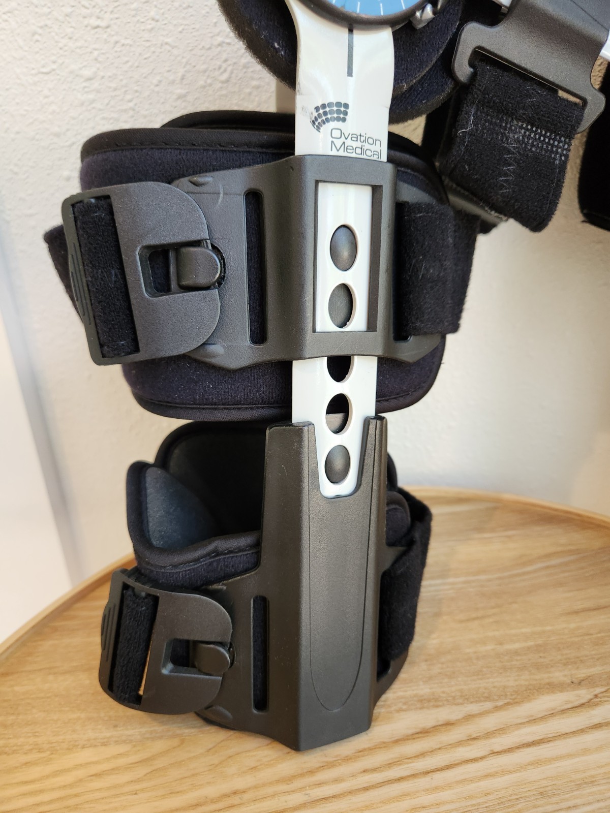 Ovation Medical Adjustable Hinged Knee Brace Stabilization Size