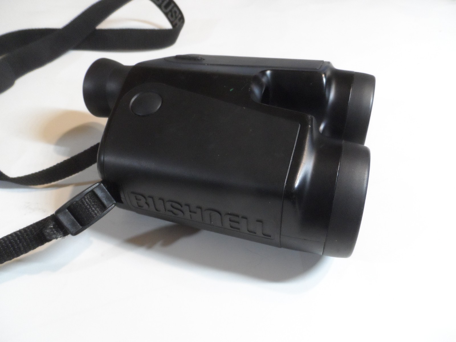 Bushnell Yardage Pro 400 Rangefinder