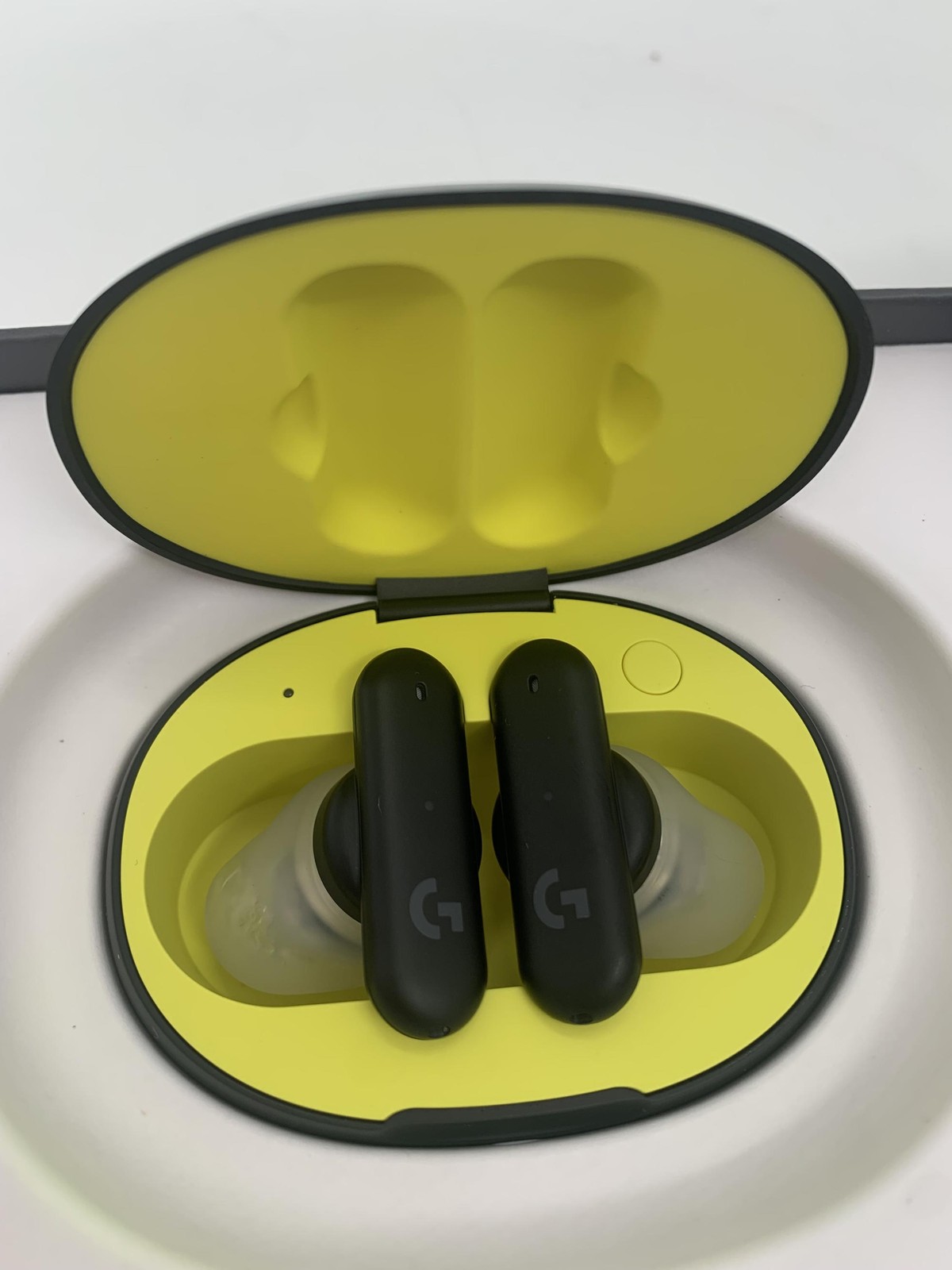 Logitech G FITS True Wireless Gaming Earbuds, Custom Molded Fit - Black